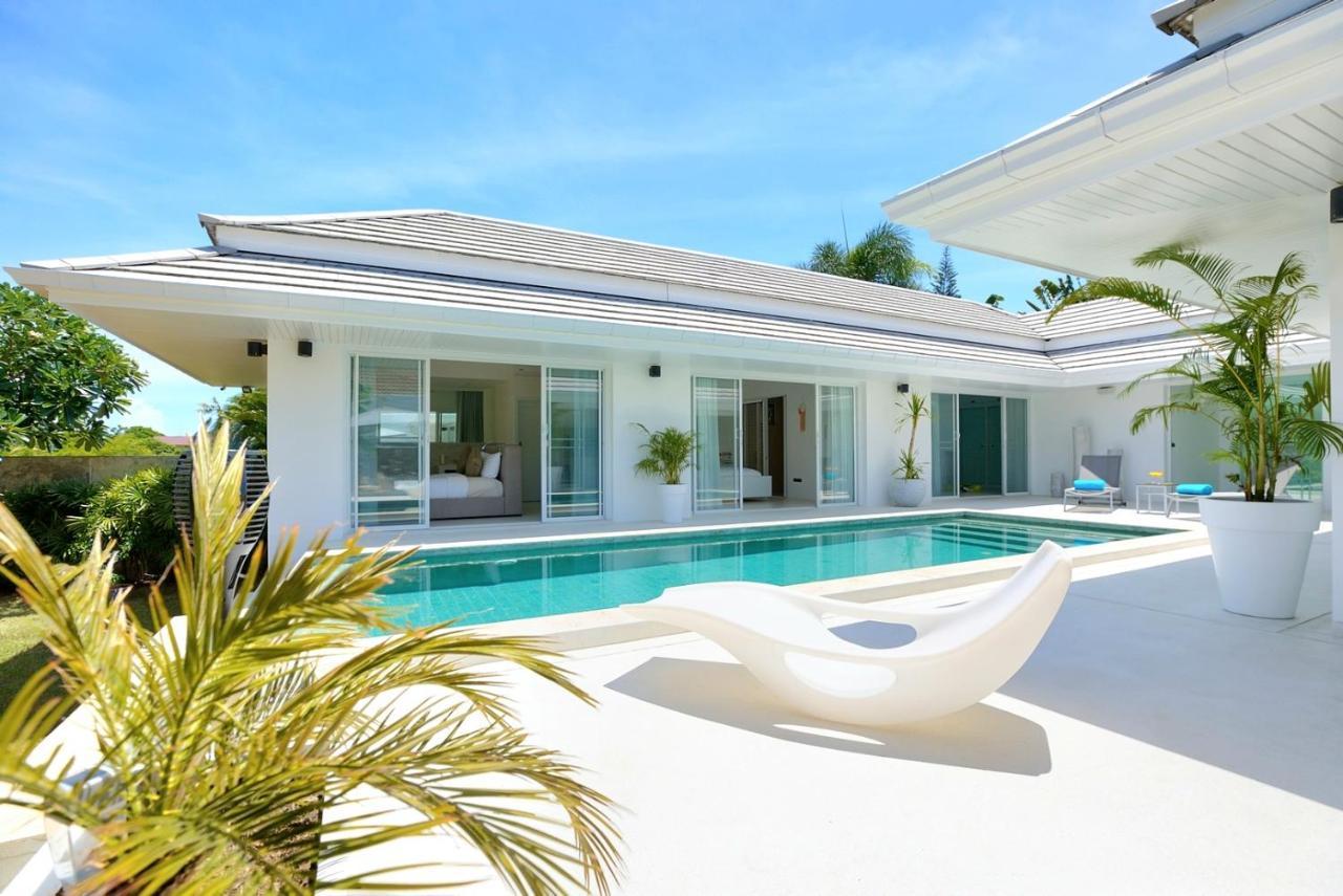 700m From & Luxury *