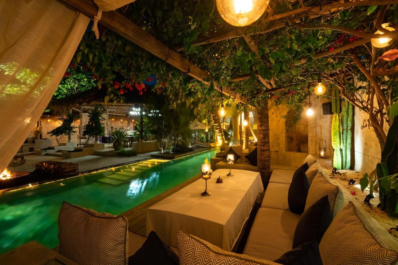 Odyssey - Luxury Beachfront Boutique - *