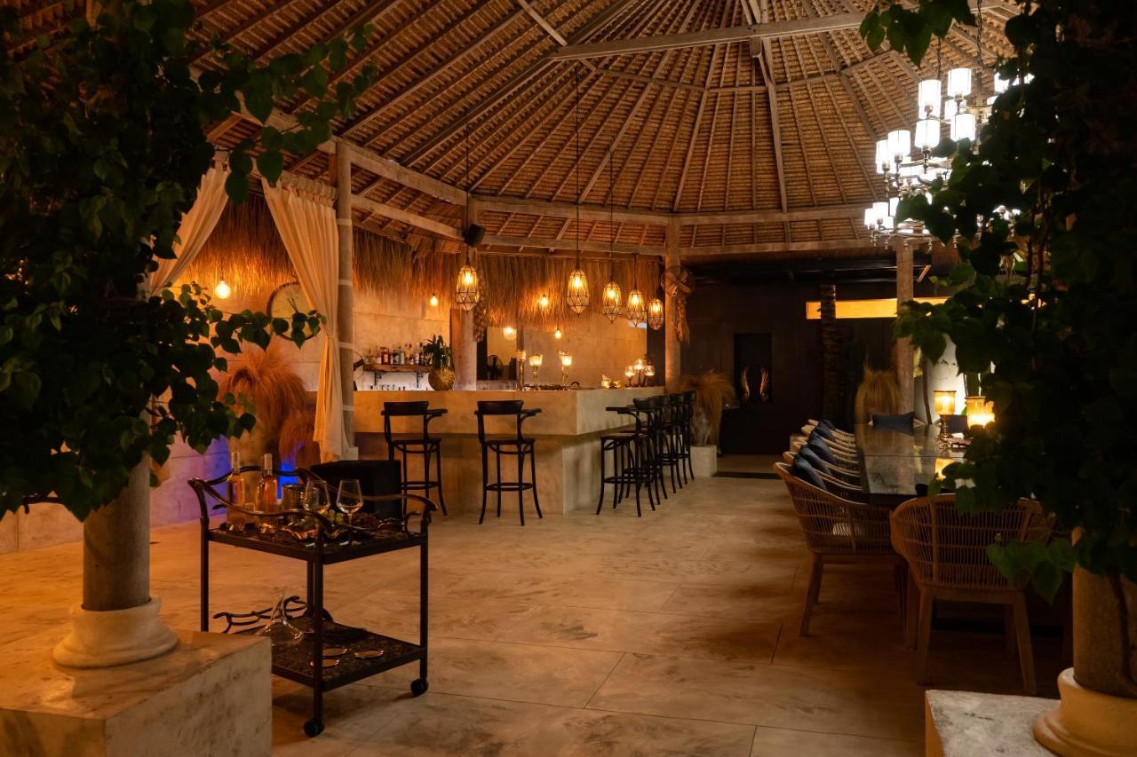 Odyssey - Luxury Beachfront Boutique - Guest house
