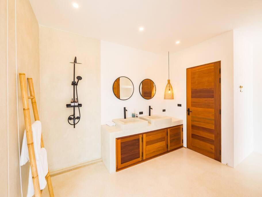 Bala 3 Bed Elephant Haven!