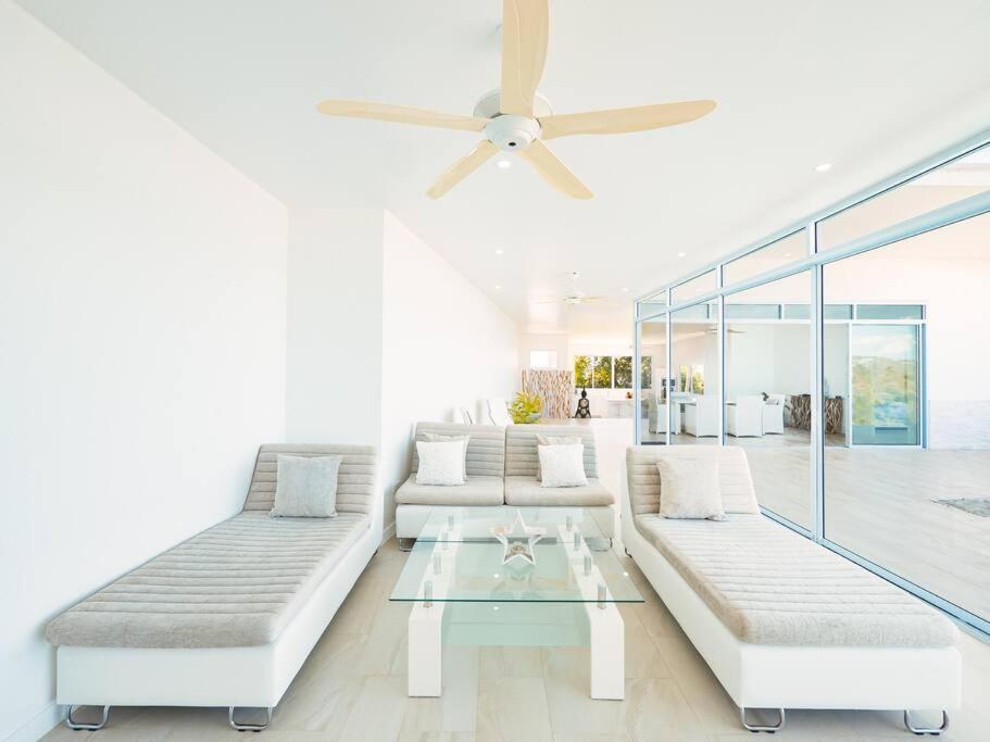 Maviela Sea View 2 Bdr
