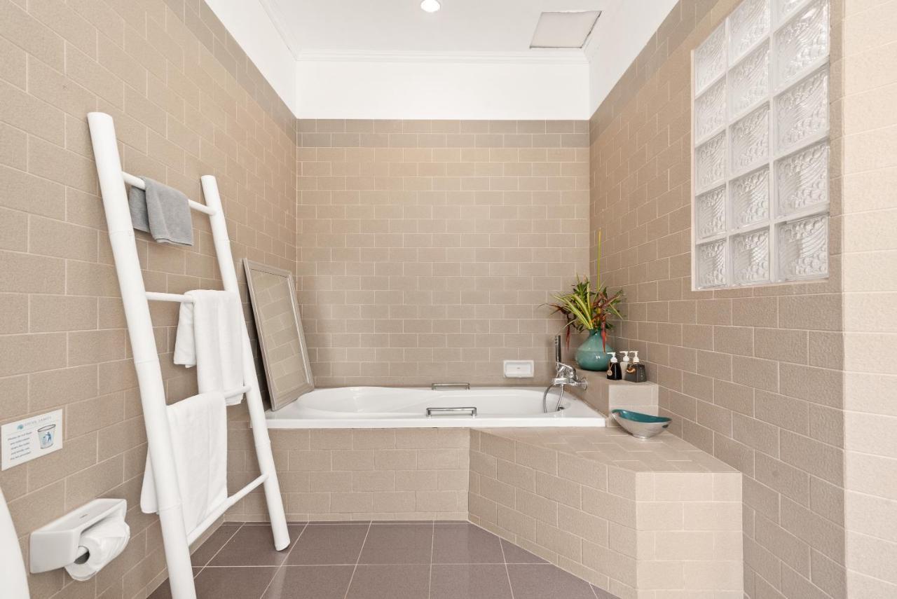 Beachfront Baan Orchid 2br