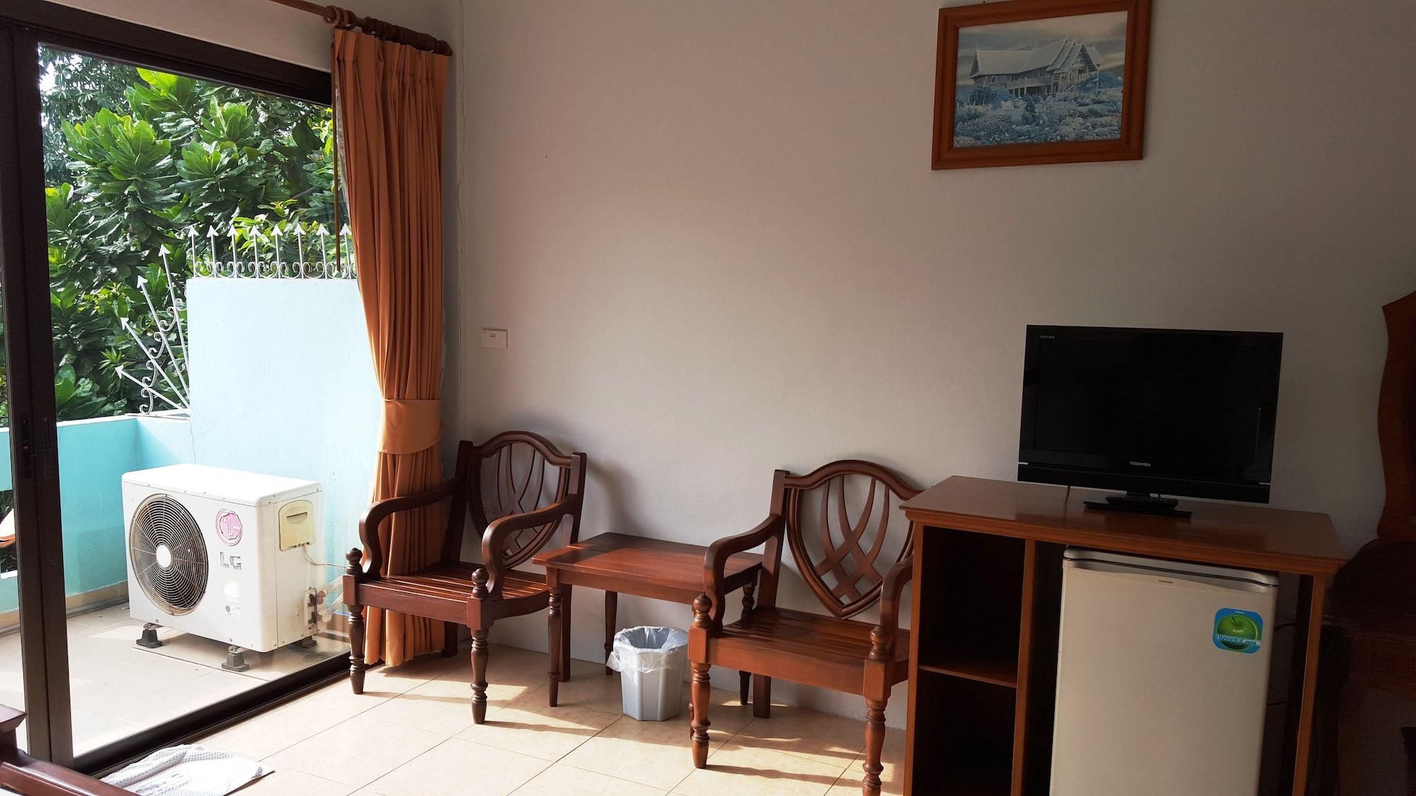 Holiday Guest House Gasthof 2*
