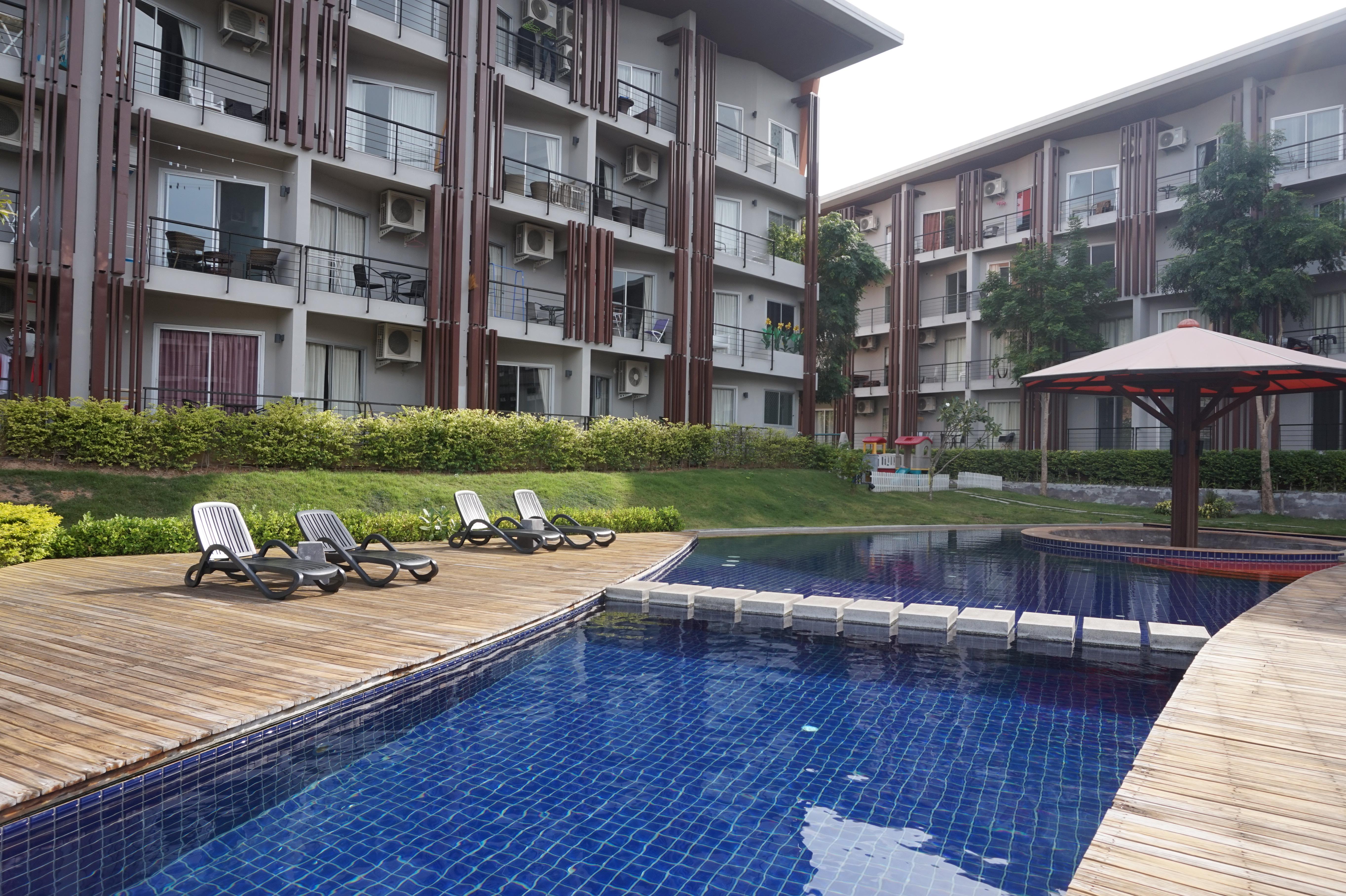 Replay Residences Samui Apartment