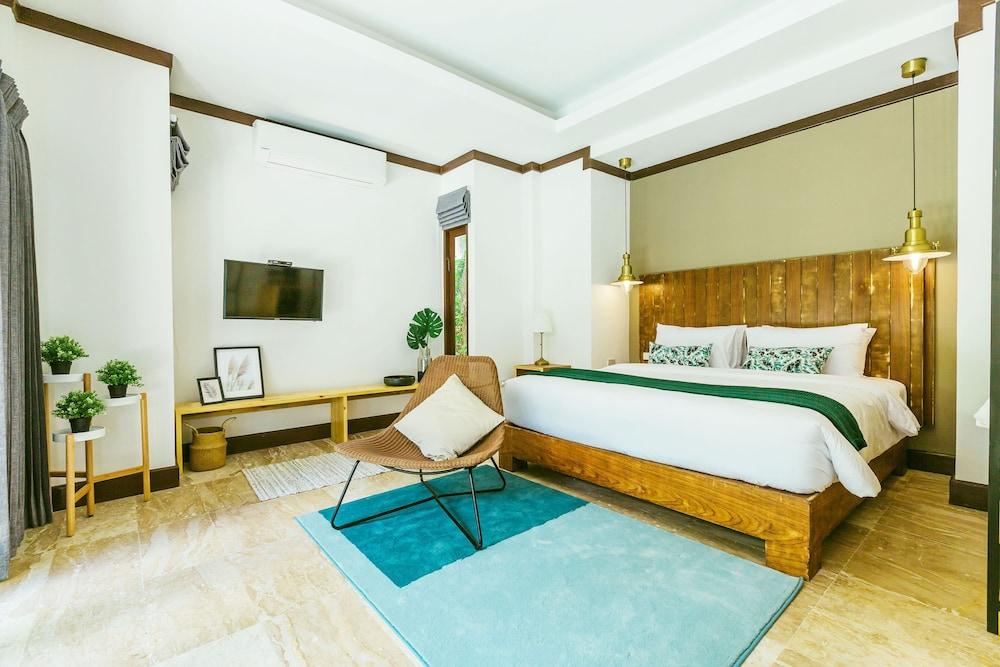 Baan Khao Hua Jook 3*