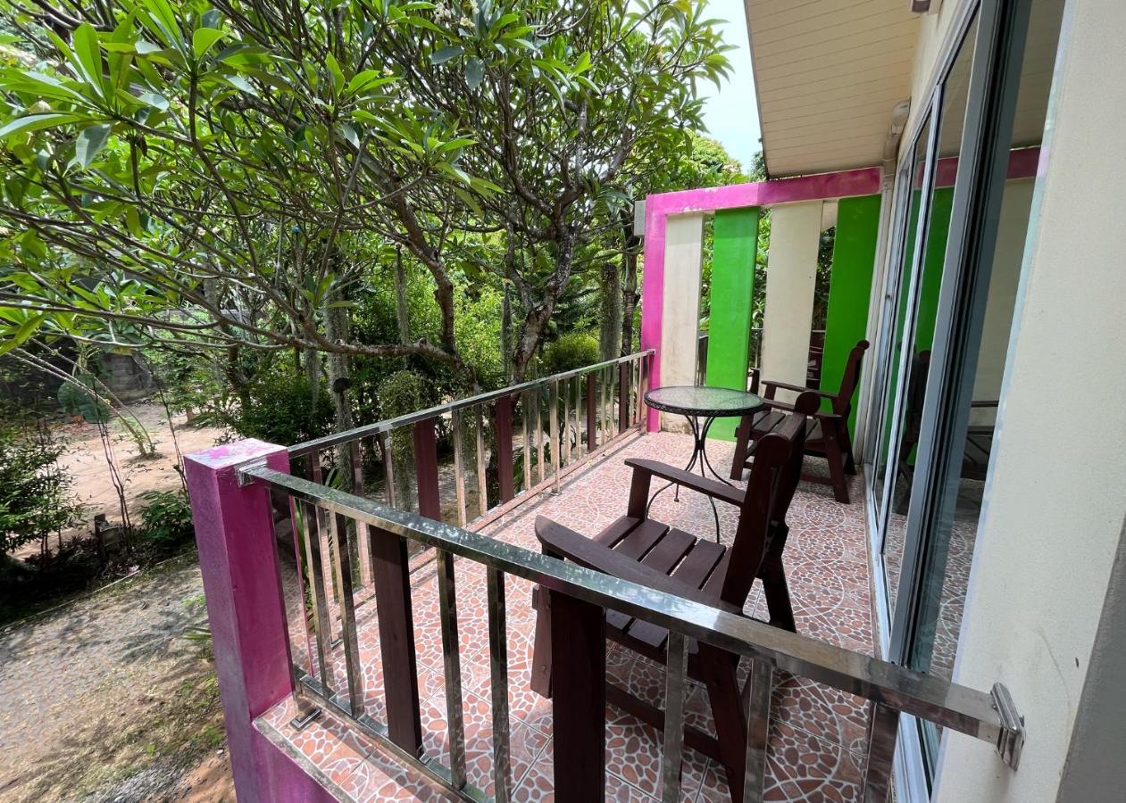 Mae Somboon House Guest house Lamai Beach (Koh Samui)