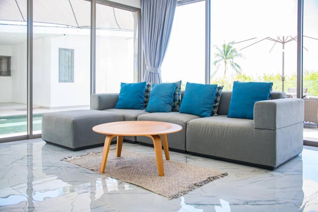 Nastha 3 Bedrooms Villa Koh Samui