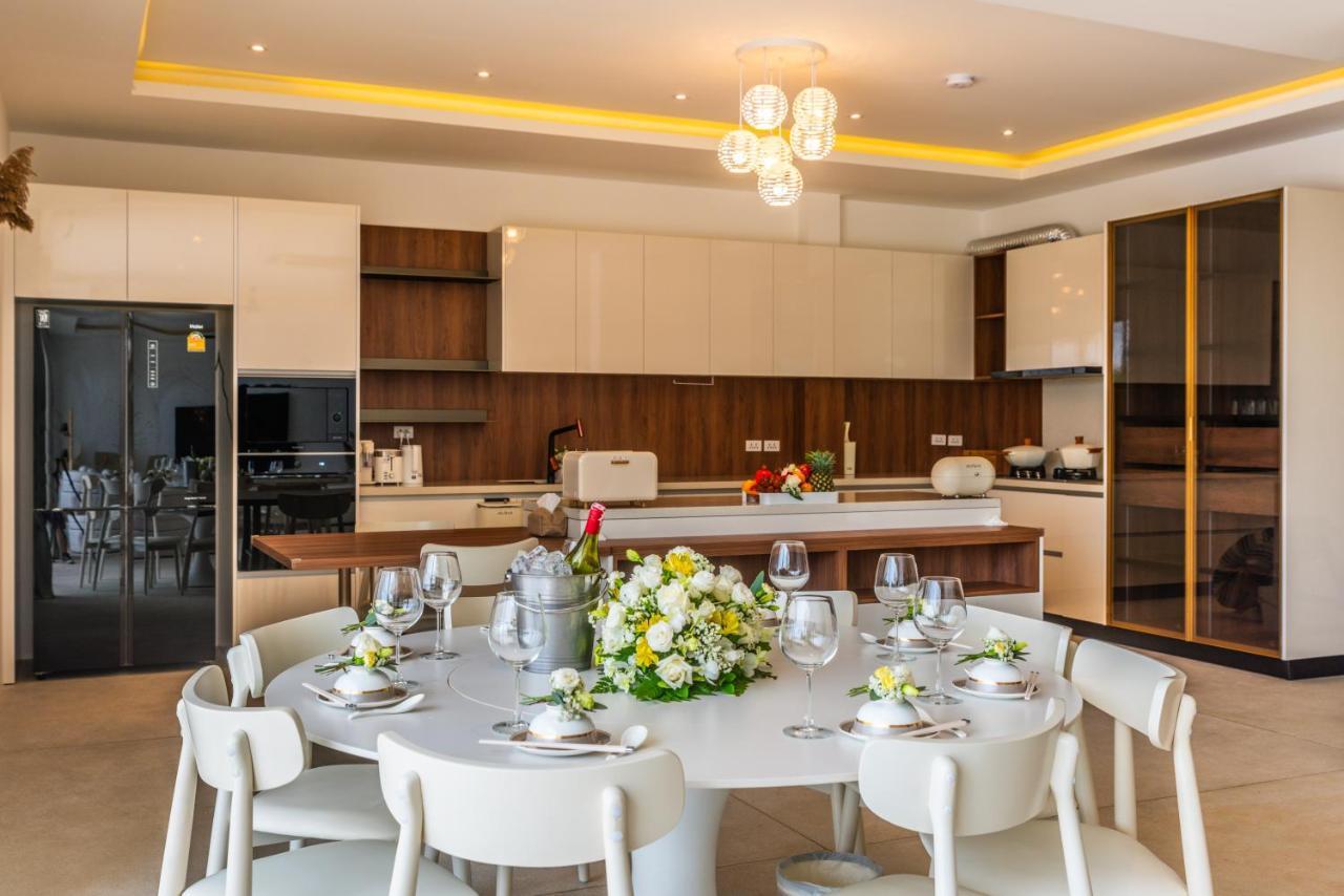 5house:a Luxury Beachfront On Samui 滨海5卧室别墅 Villa