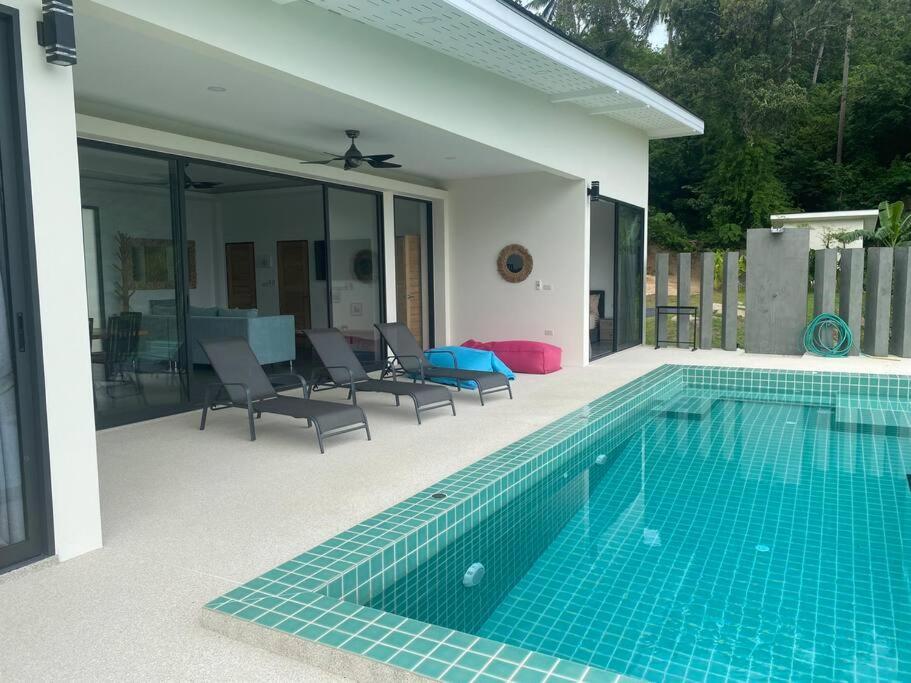 Staring At The Sea 3/4 Ch Jacuzzi Piscine Pousada *