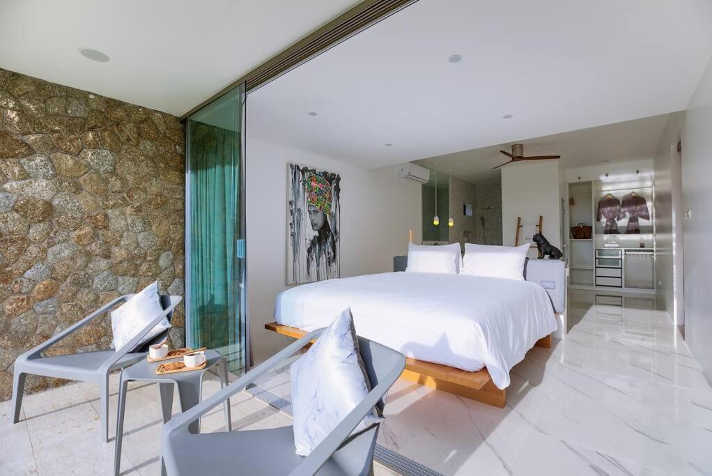 So Paradise 4 Bedrooms Villa