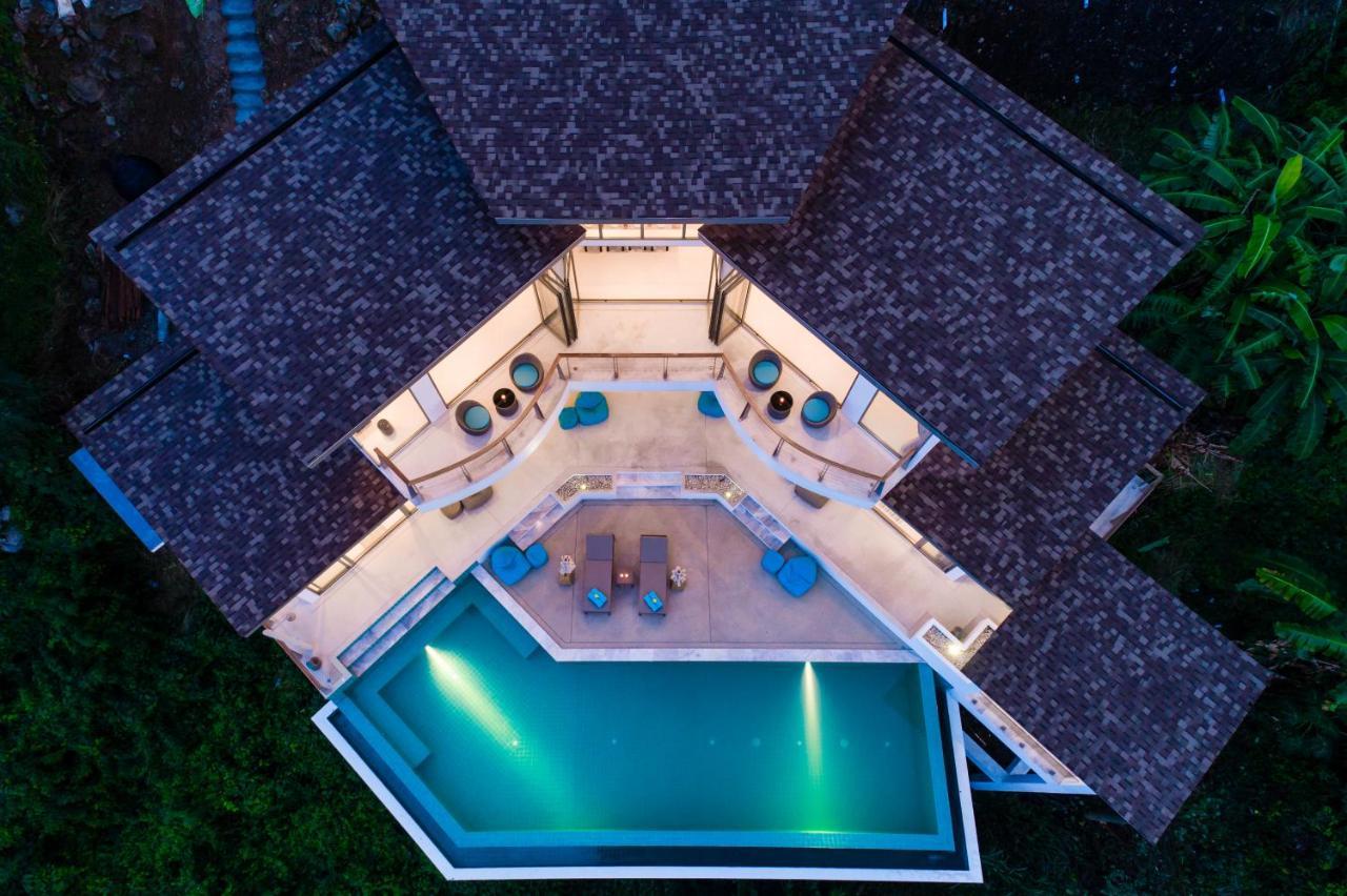 Pearl - Amazing View