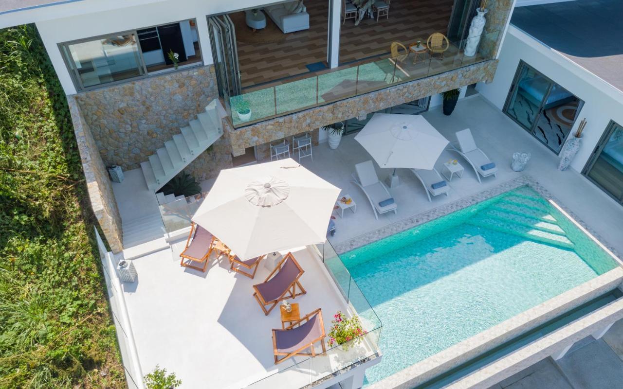 Luxury 5 Bedroom Oceanview In Bophut With Staff Villa *
