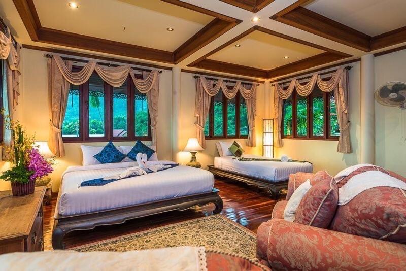 Baan Suvarnabhumi Entire 5 Beds Private Pool On Hill Side Villa *