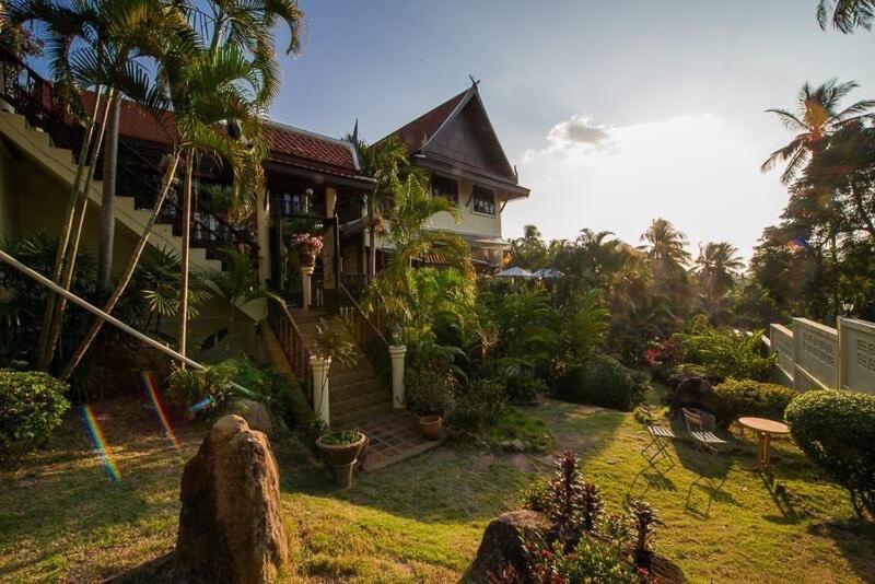 Baan Suvarnabhumi Entire 5 Beds Private Pool On Hill Side * Amphoe Koksamui