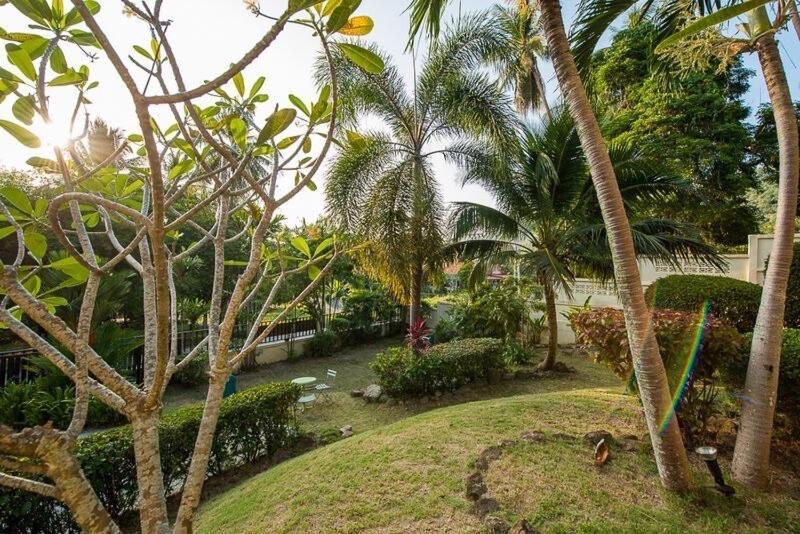 Baan Suvarnabhumi Entire 5 Beds Private Pool On Hill Side Amphoe Koksamui