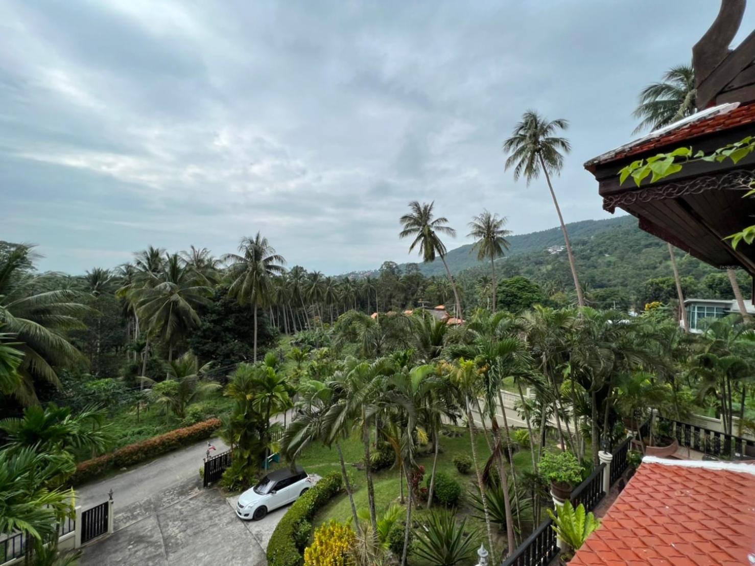 Baan Suvarnabhumi Entire 5 Beds Private Pool On Hill Side Amphoe Koksamui