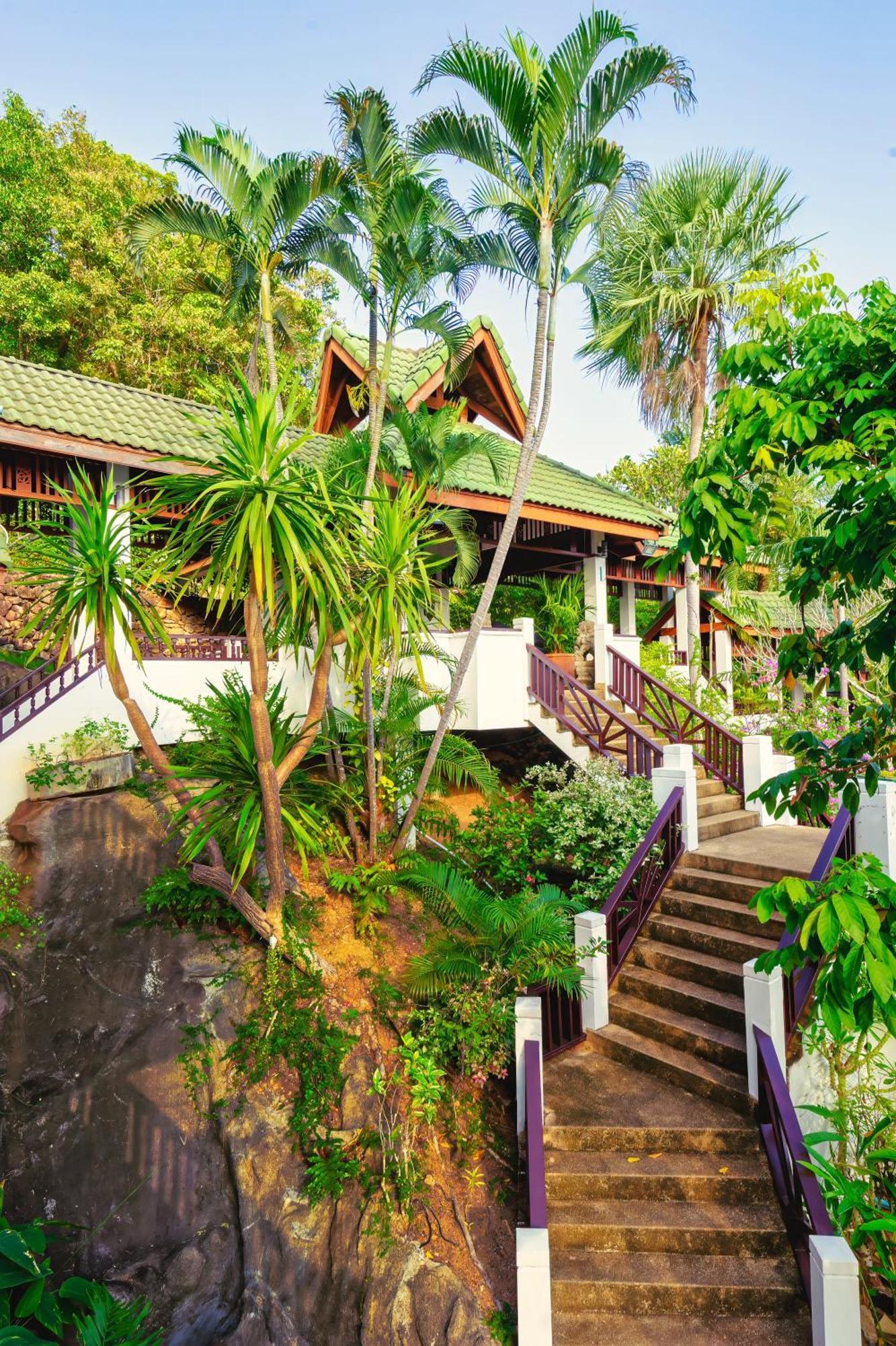 3 Bedroom Cara Sdv042-by Samui Dream * Mae Nam
