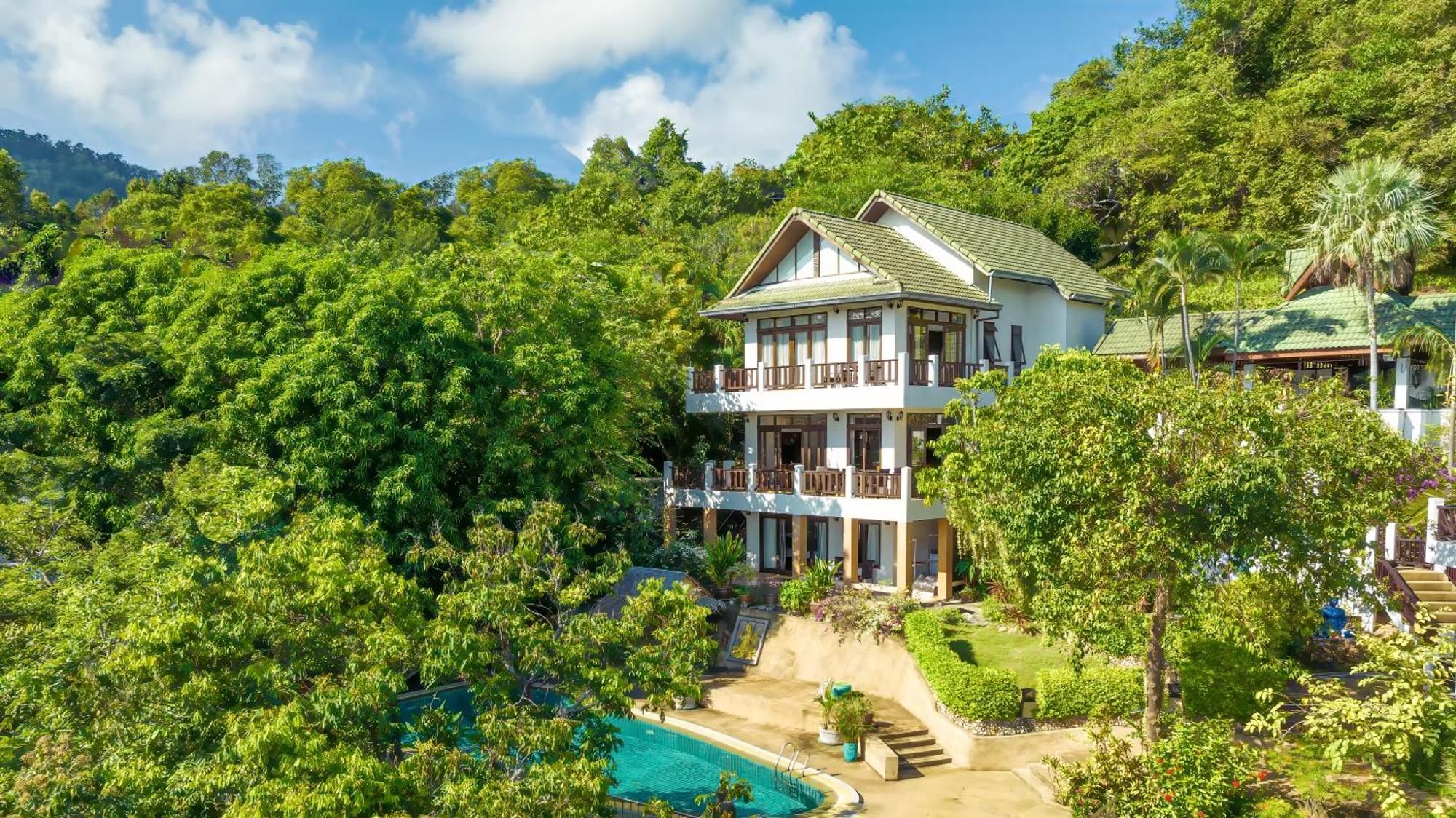 Villa 3 Bedroom Cara Sdv042-by Samui Dream *