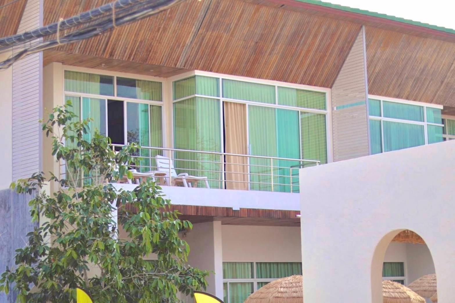 Hotel Smile Samui Front Plage de Chaweng