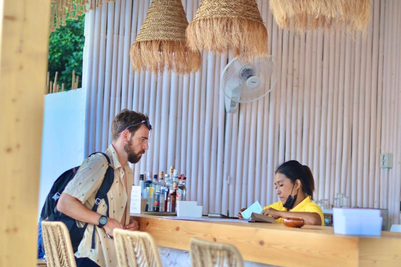 Hotel Smile Samui Front