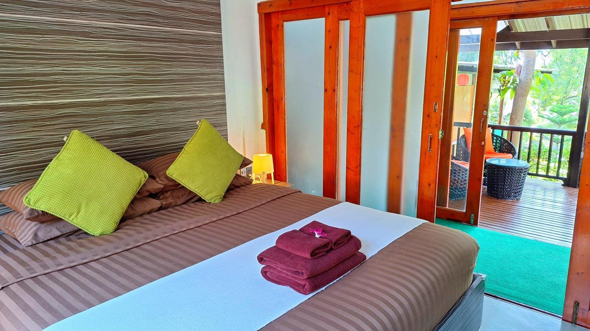 Resort Alpha Gay & - Men Only (adults Only) 3*