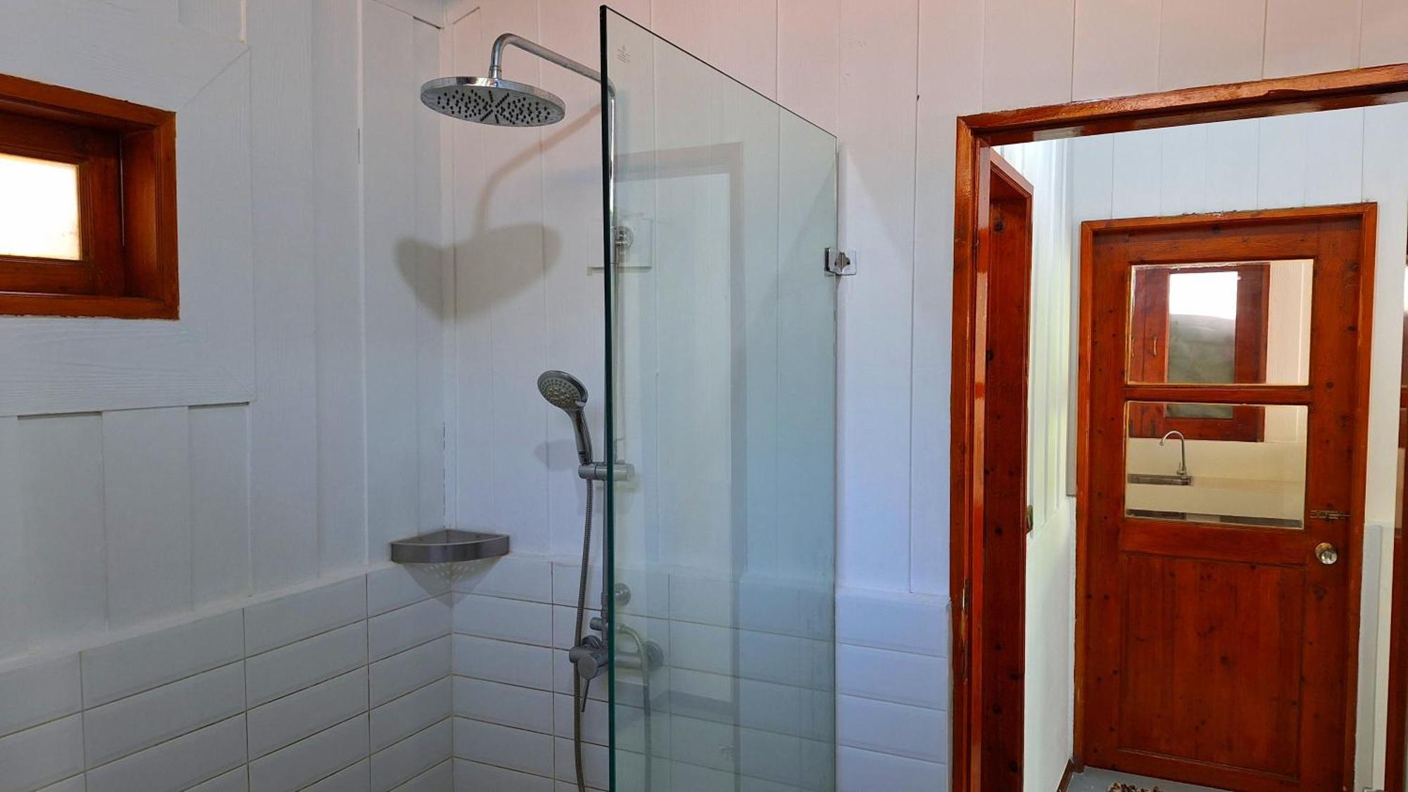 Alpha Gay & - Men Only (adults Only) Resort Chaweng (Koh Samui)
