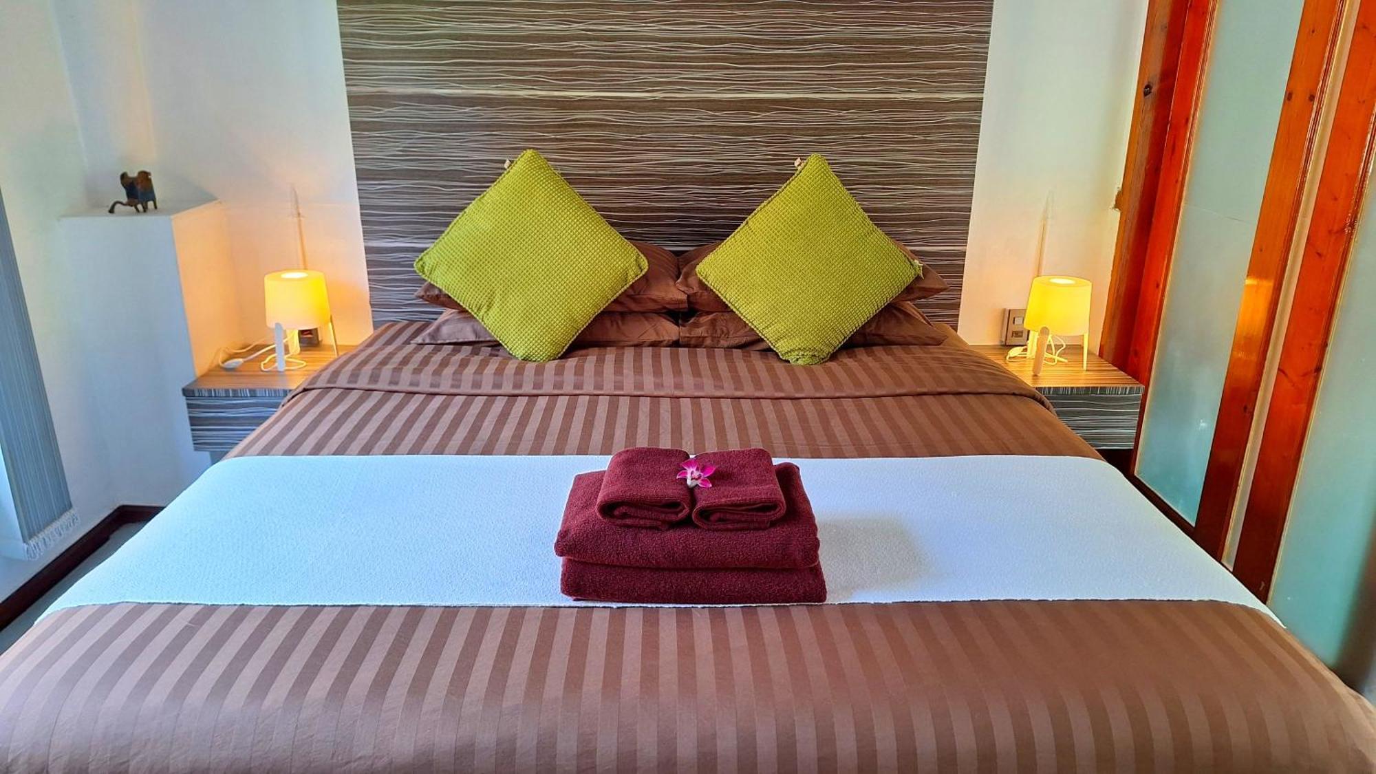 Alpha Gay & - Men Only (adults Only) Chaweng (Koh Samui)