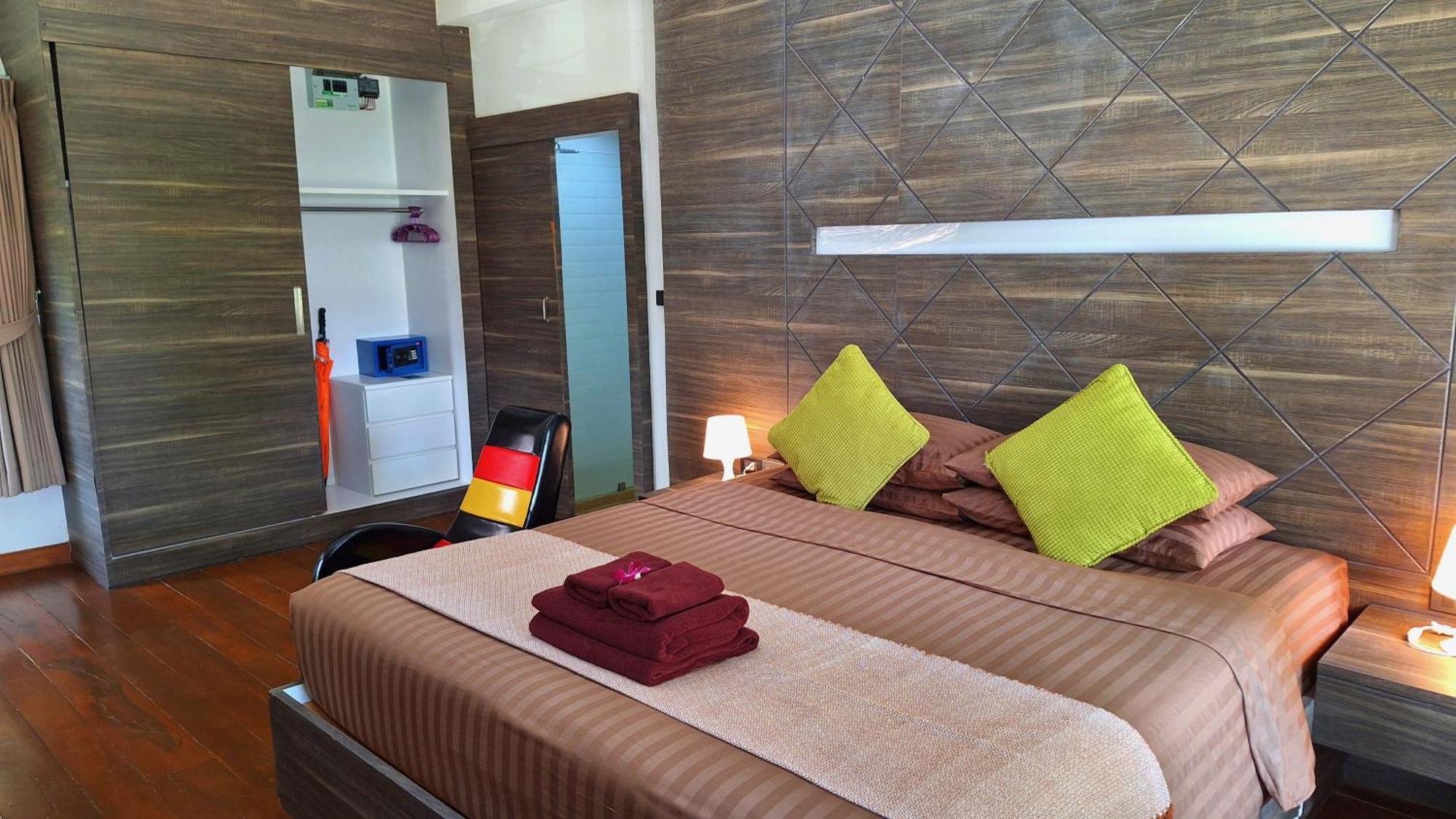 Alpha Gay & - Men Only (adults Only) Chaweng (Koh Samui)