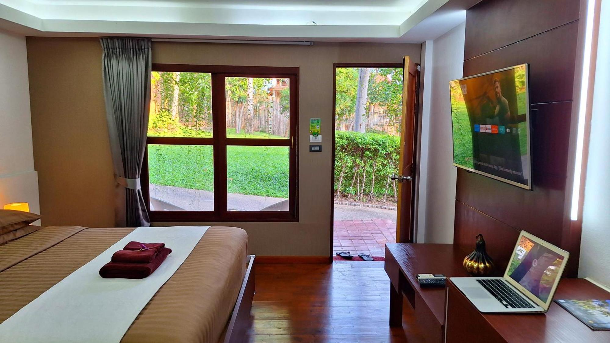 Alpha Gay & - Men Only (adults Only) Resort Chaweng (Koh Samui)