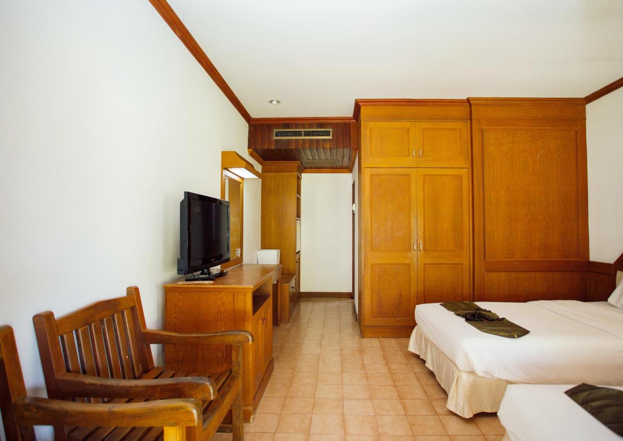 Tempat peranginan Aloha Lamai Beach (Koh Samui)