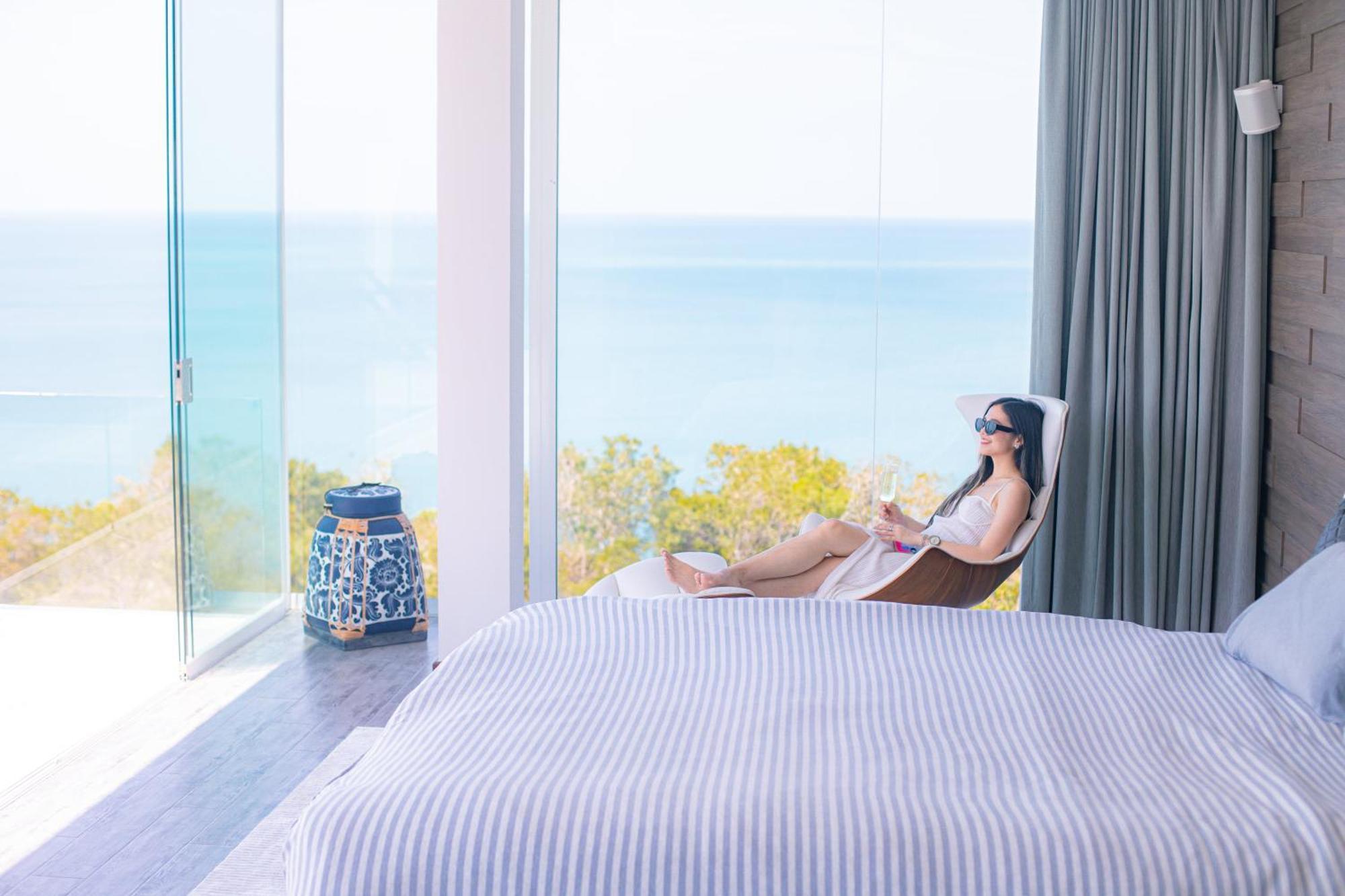 Ultra Luxury Ocean View Villa *