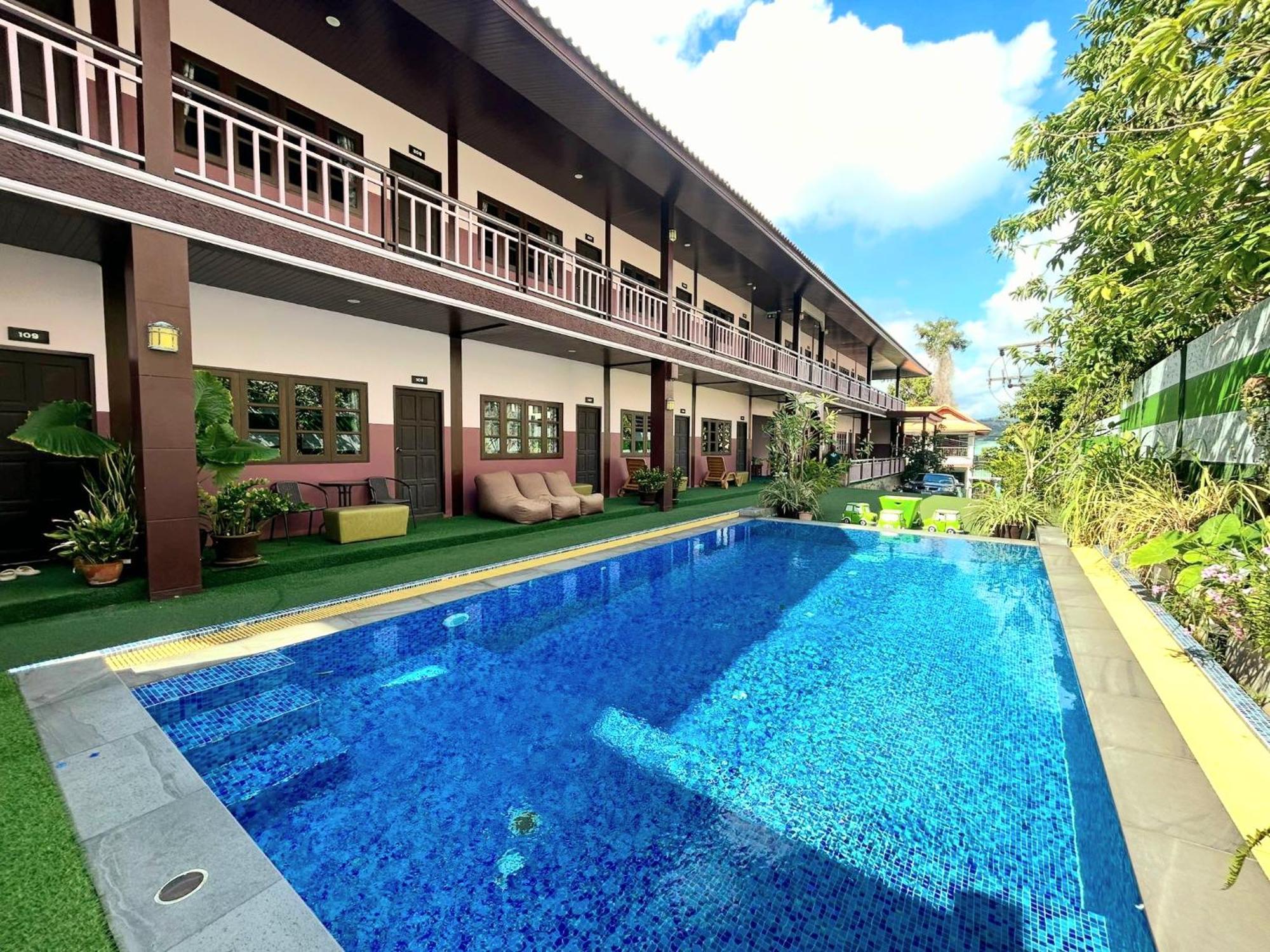 Samui Platinum