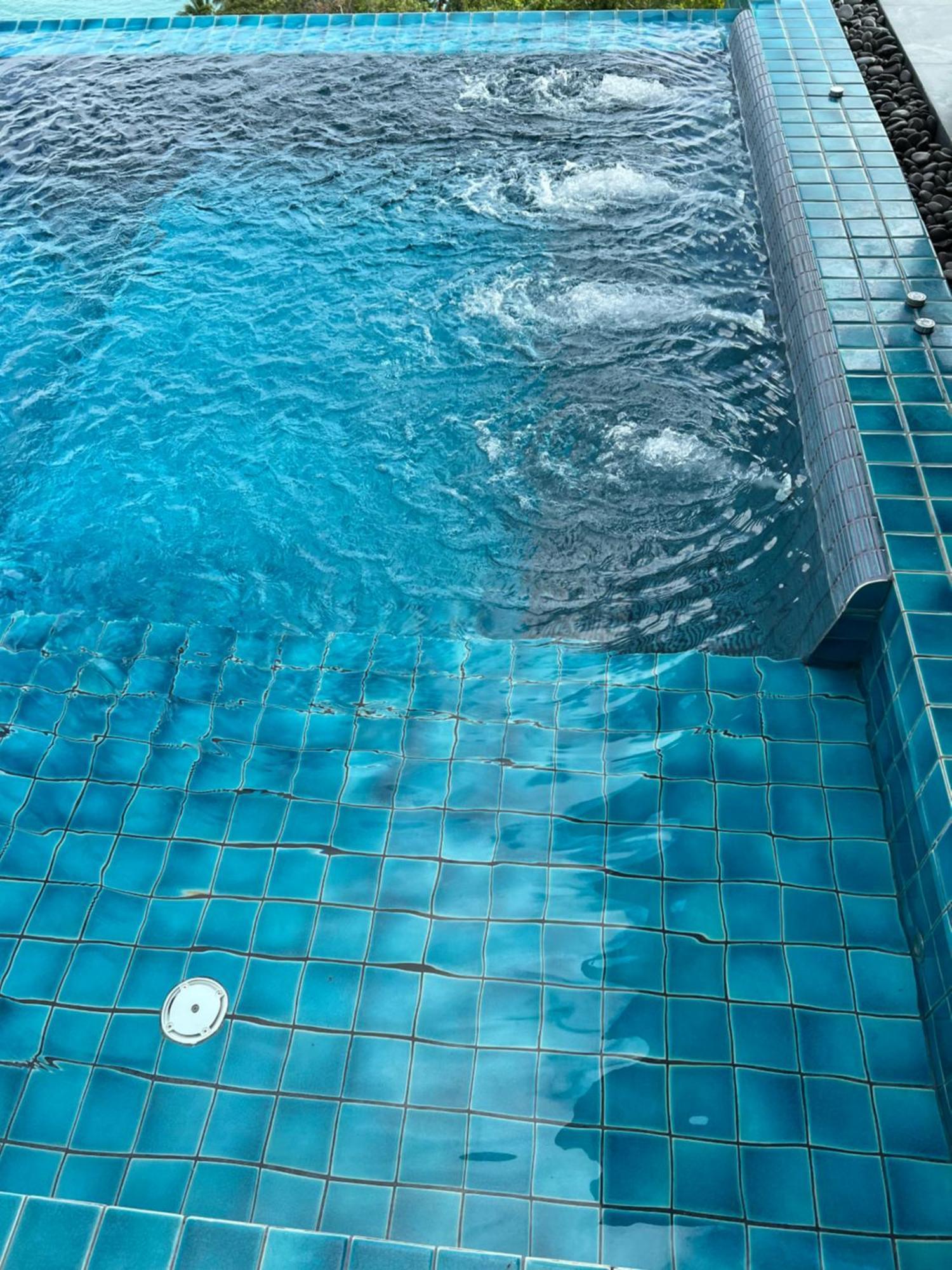观景台海景別墅golden Coconut 接送服务 Koh Samui