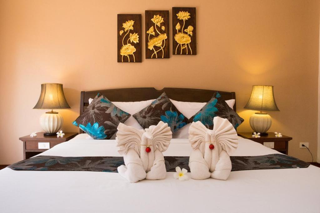 The Florist Hotel