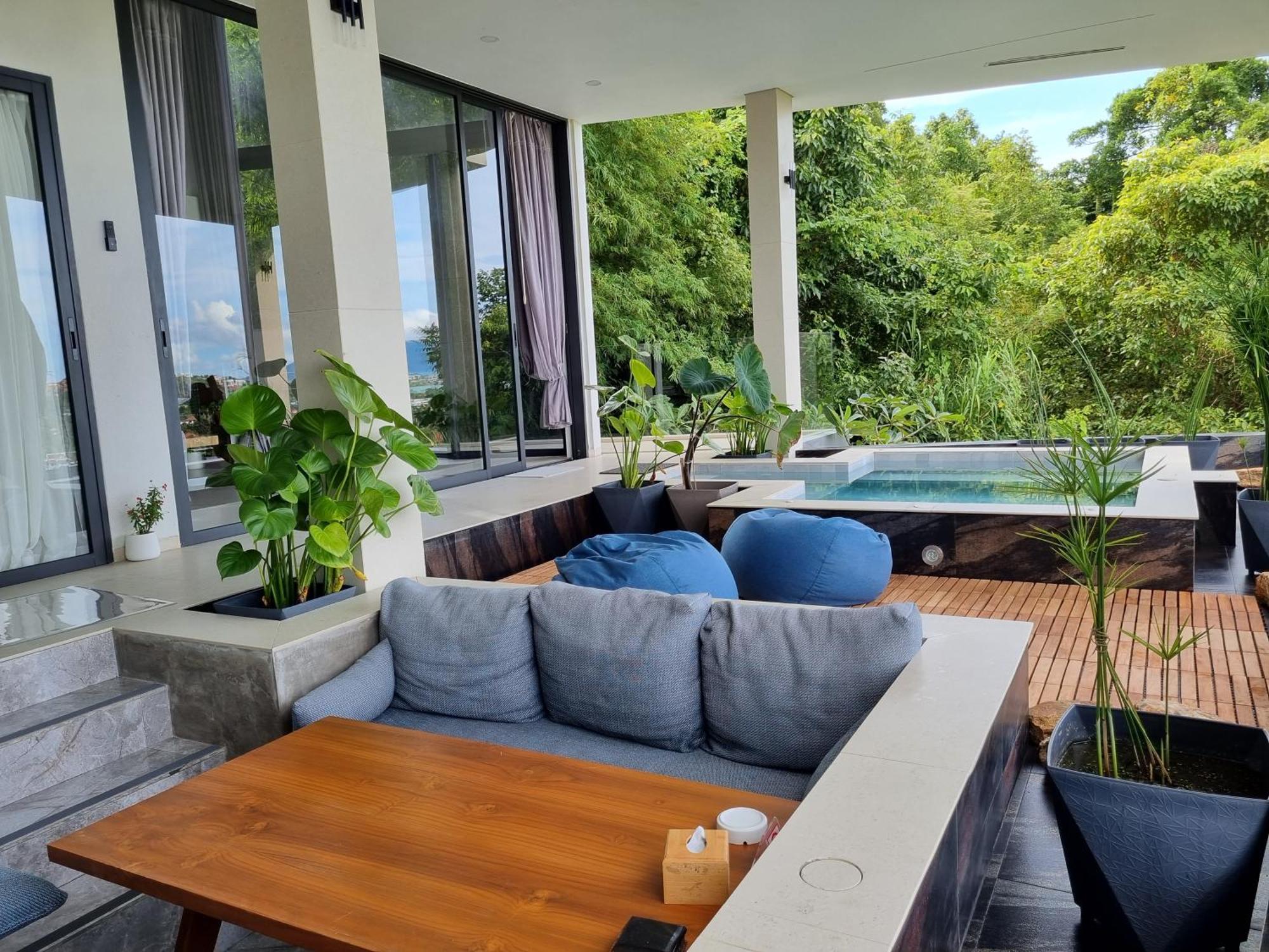 Magic Villa