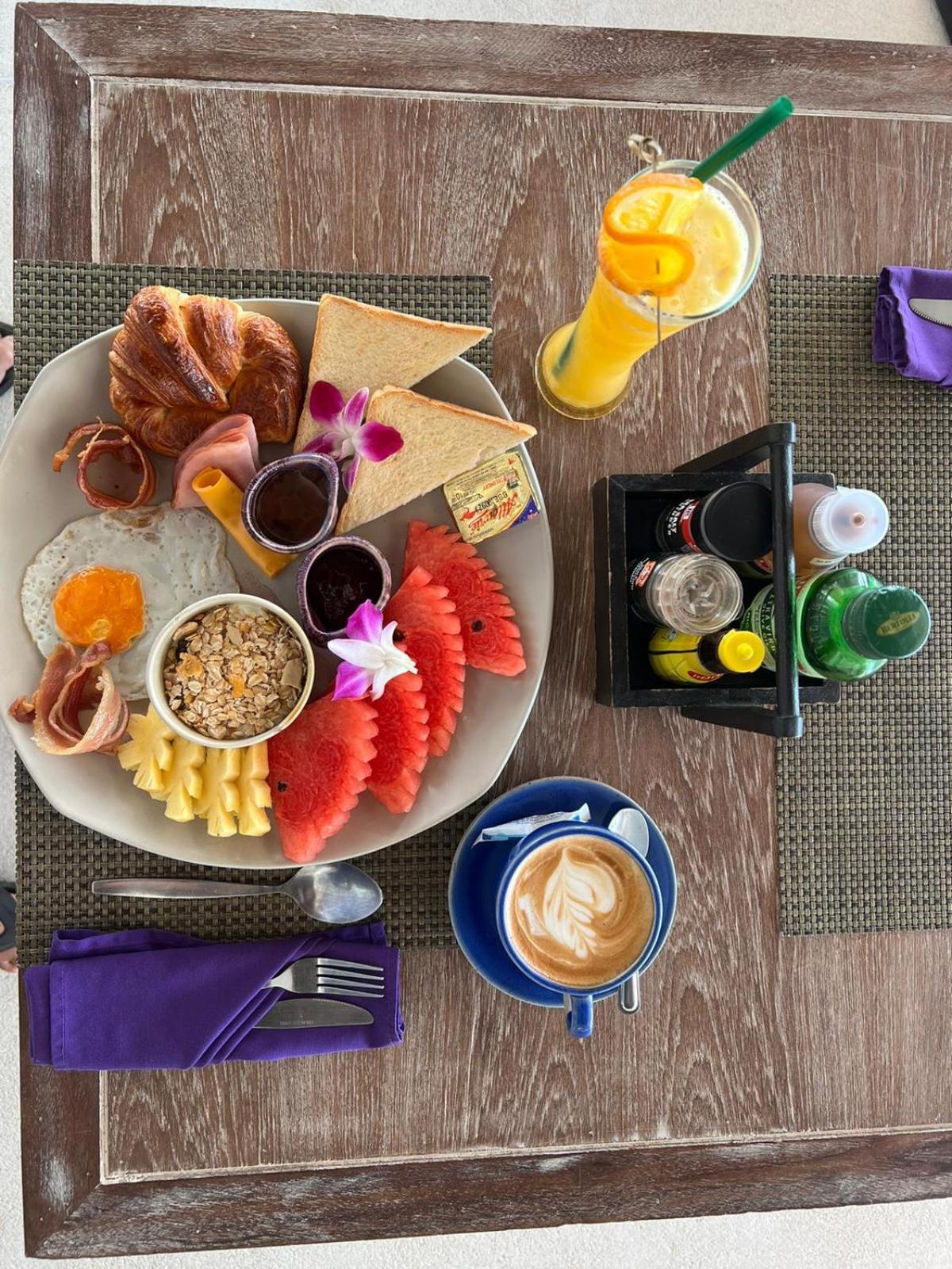 Elephant Club & Samui 4*