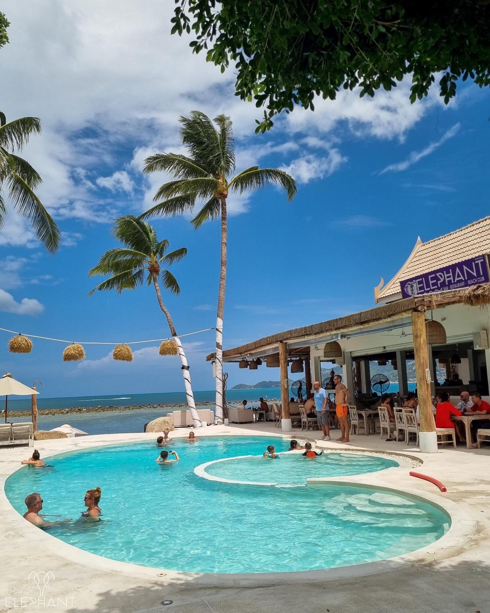 Elephant Club & Samui Station touristique