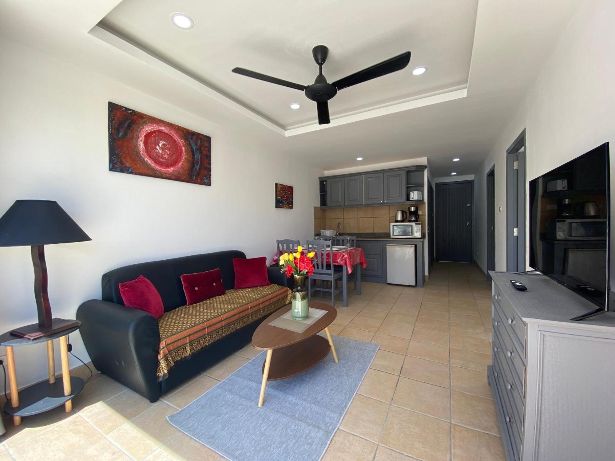 Aparthotel Crystal Bay Tropical