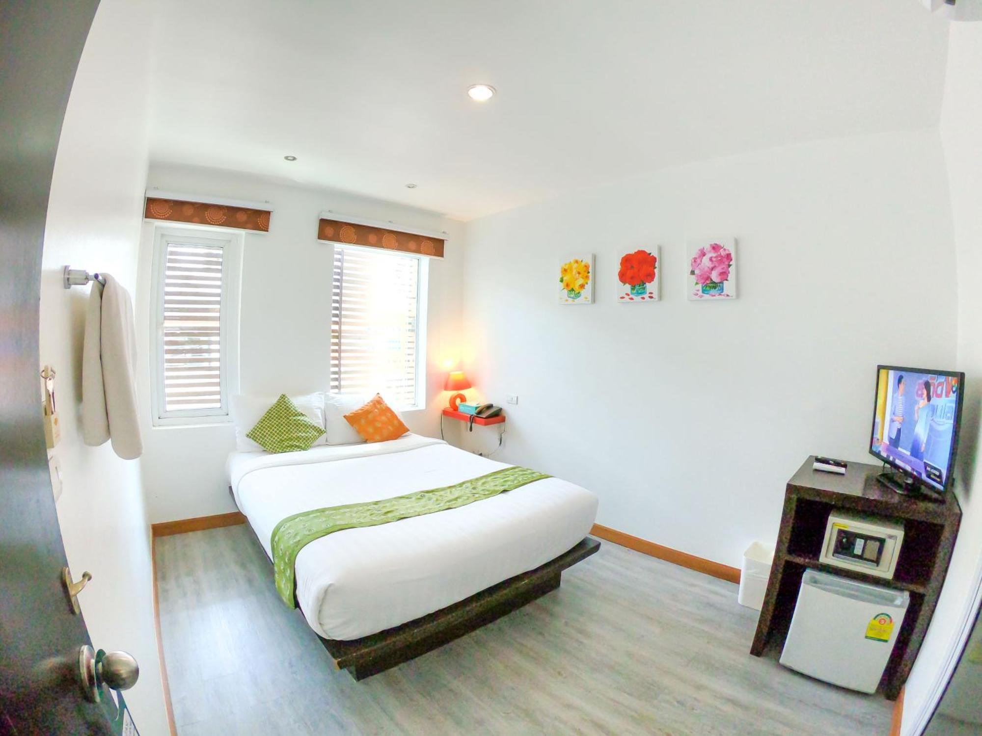 Hotel Queen Boutique 3*