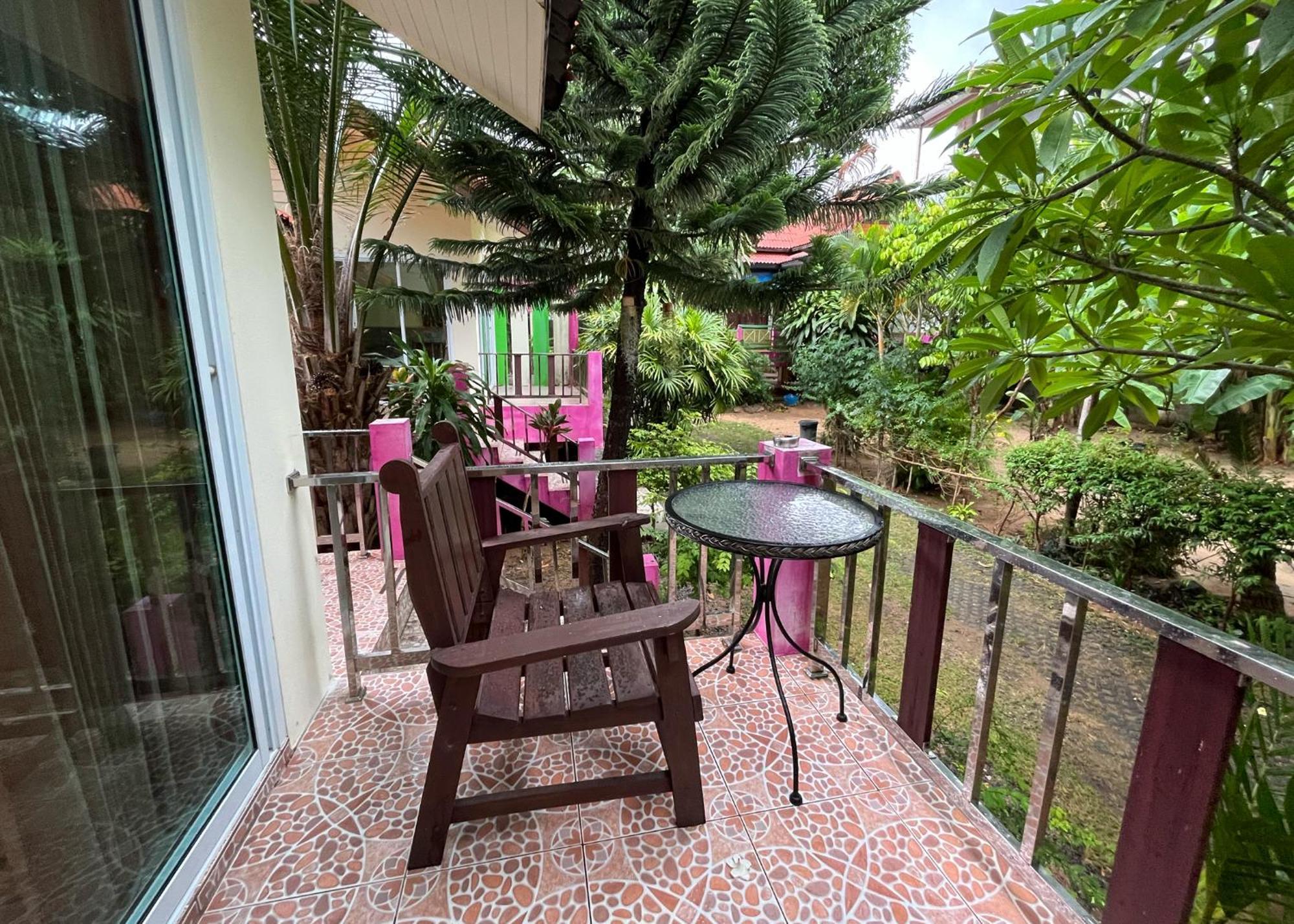 Mae Somboon House Guest house Lamai Beach (Koh Samui)