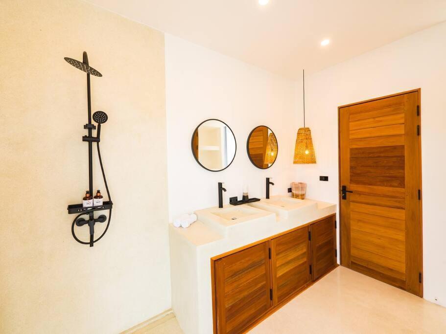 Dila 3 Bed Elephant Haven! Villa *