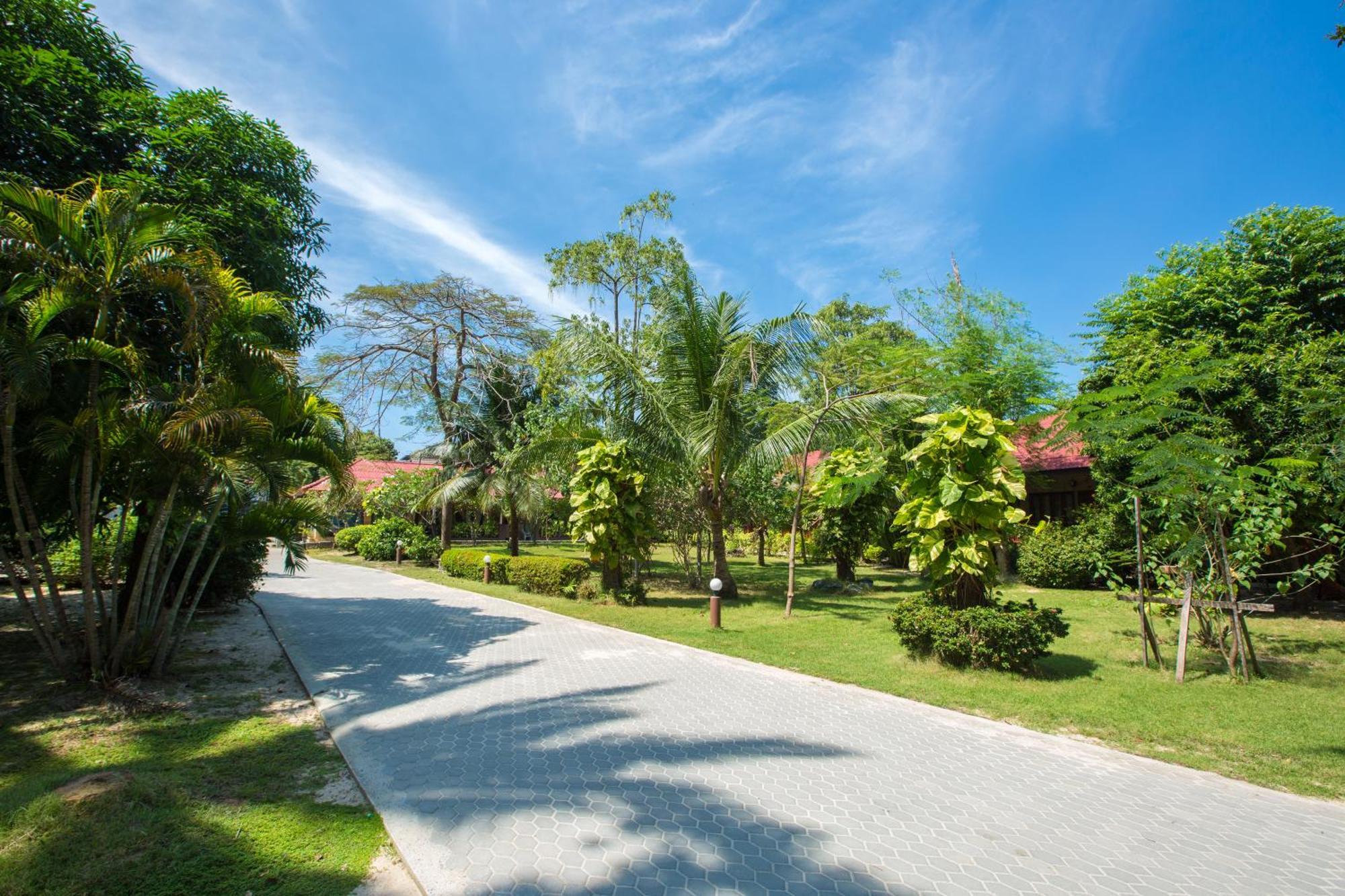 Long Lodge, Beach, Koh Samui 3*