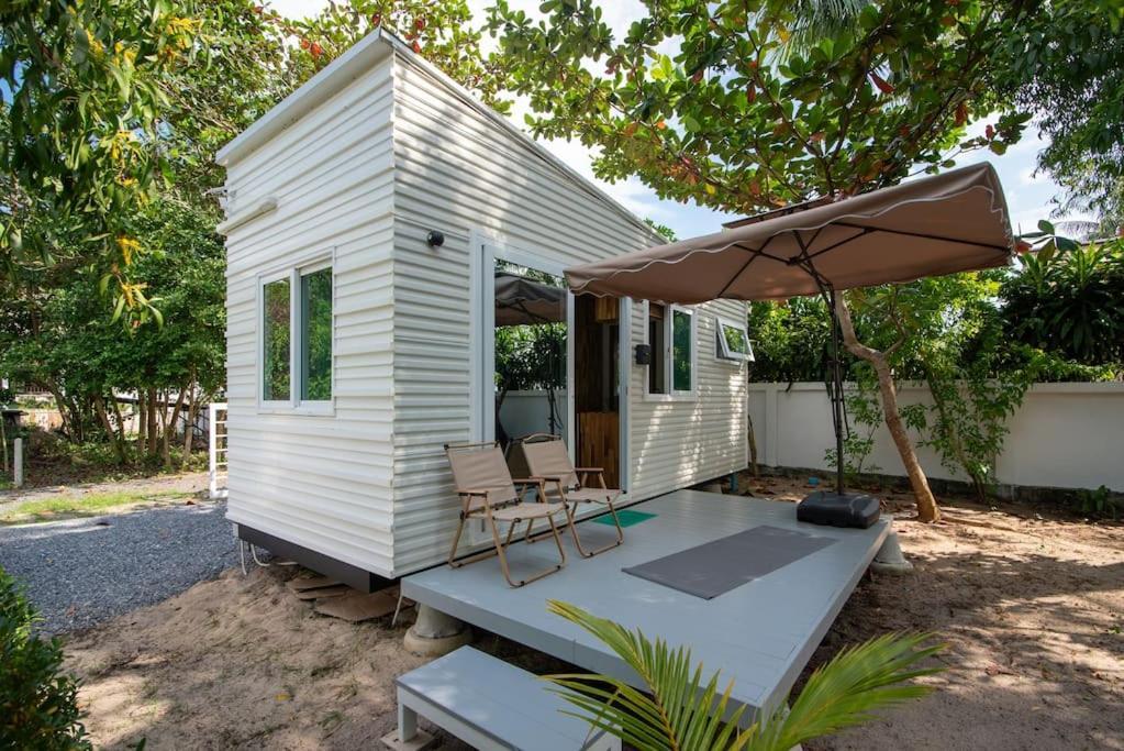 Holiday home Brand New Beachfront & Secluded Tiny House *