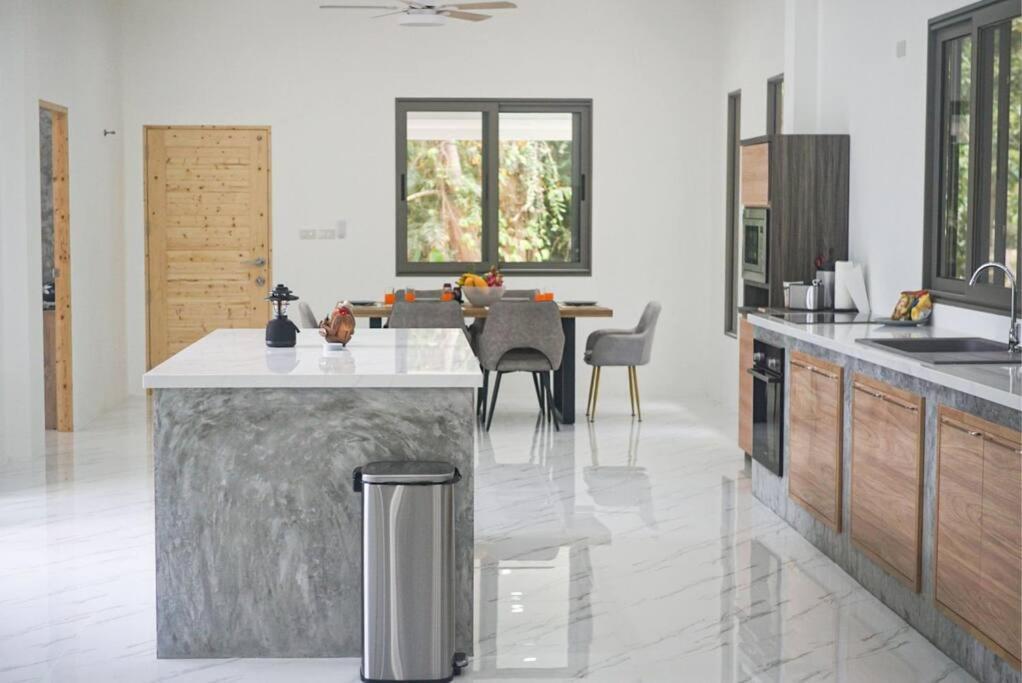 Baan Jane - Peaceful Villa *