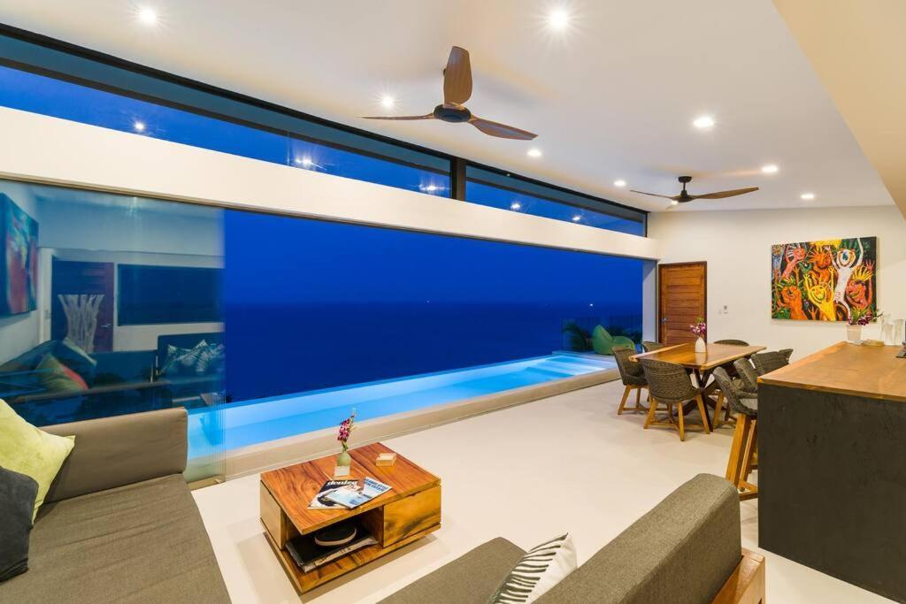 Vila Moana Panoramic Sunrise Ocean View 3br Samui *