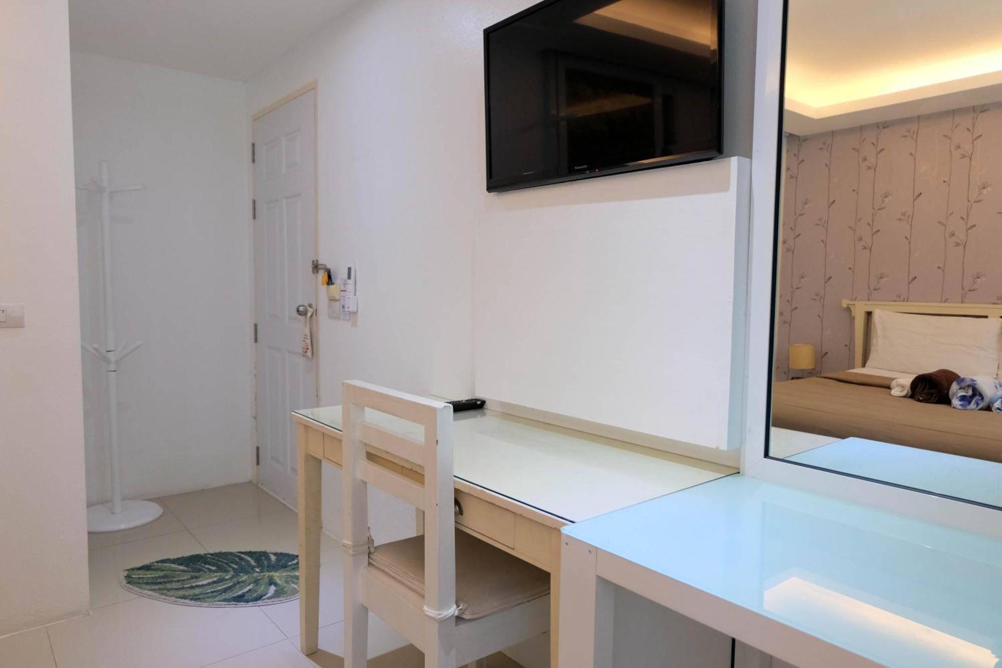 Hotel Baanpoon 2*