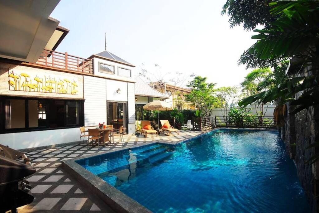 4 Bedroom Shine Sdv195-by Samui Dream
