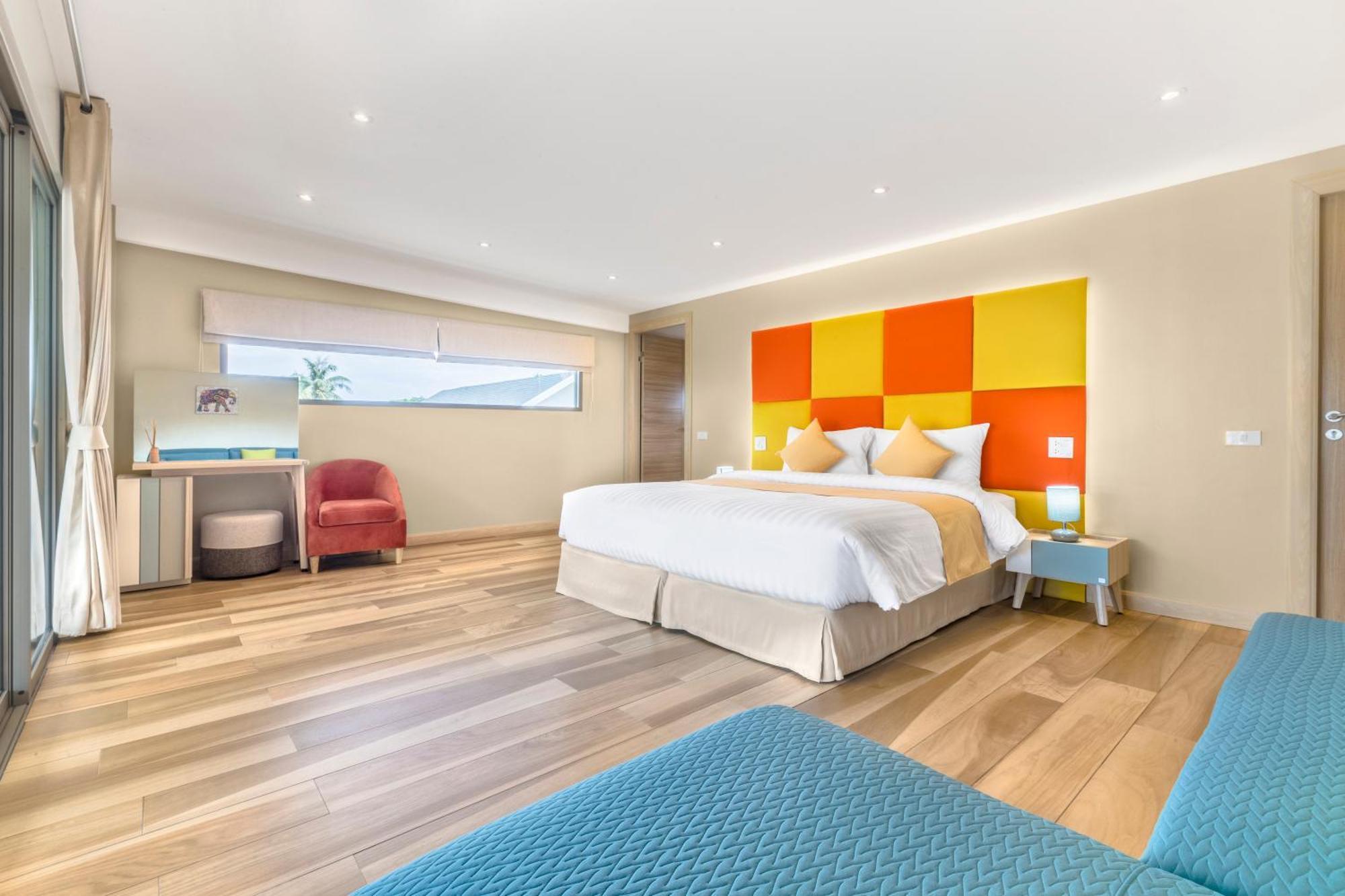 4-bdr Luxury At A With Club And Concierge Service Mae Nam