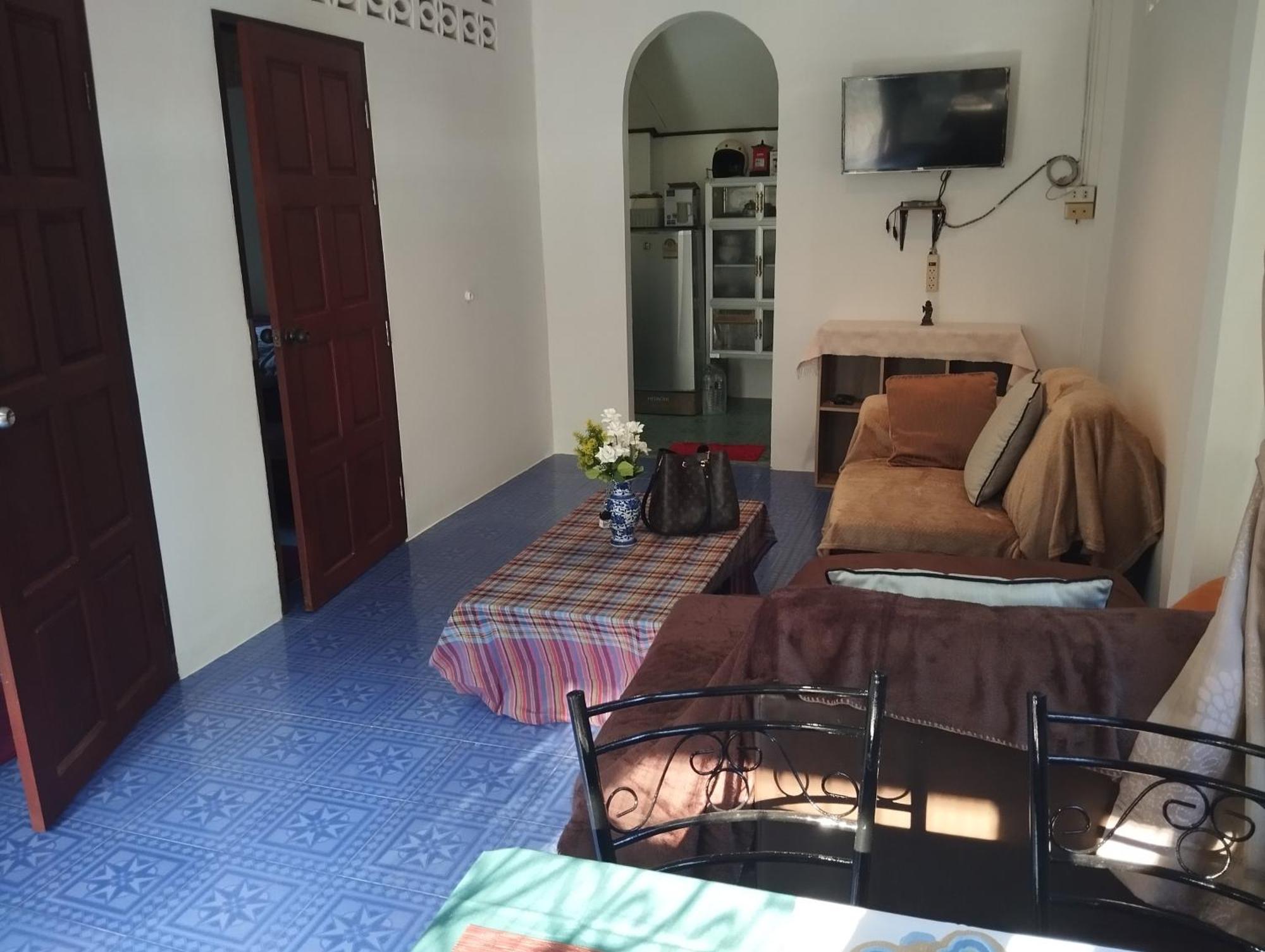 Sweety 100m From Bang Po Holiday home