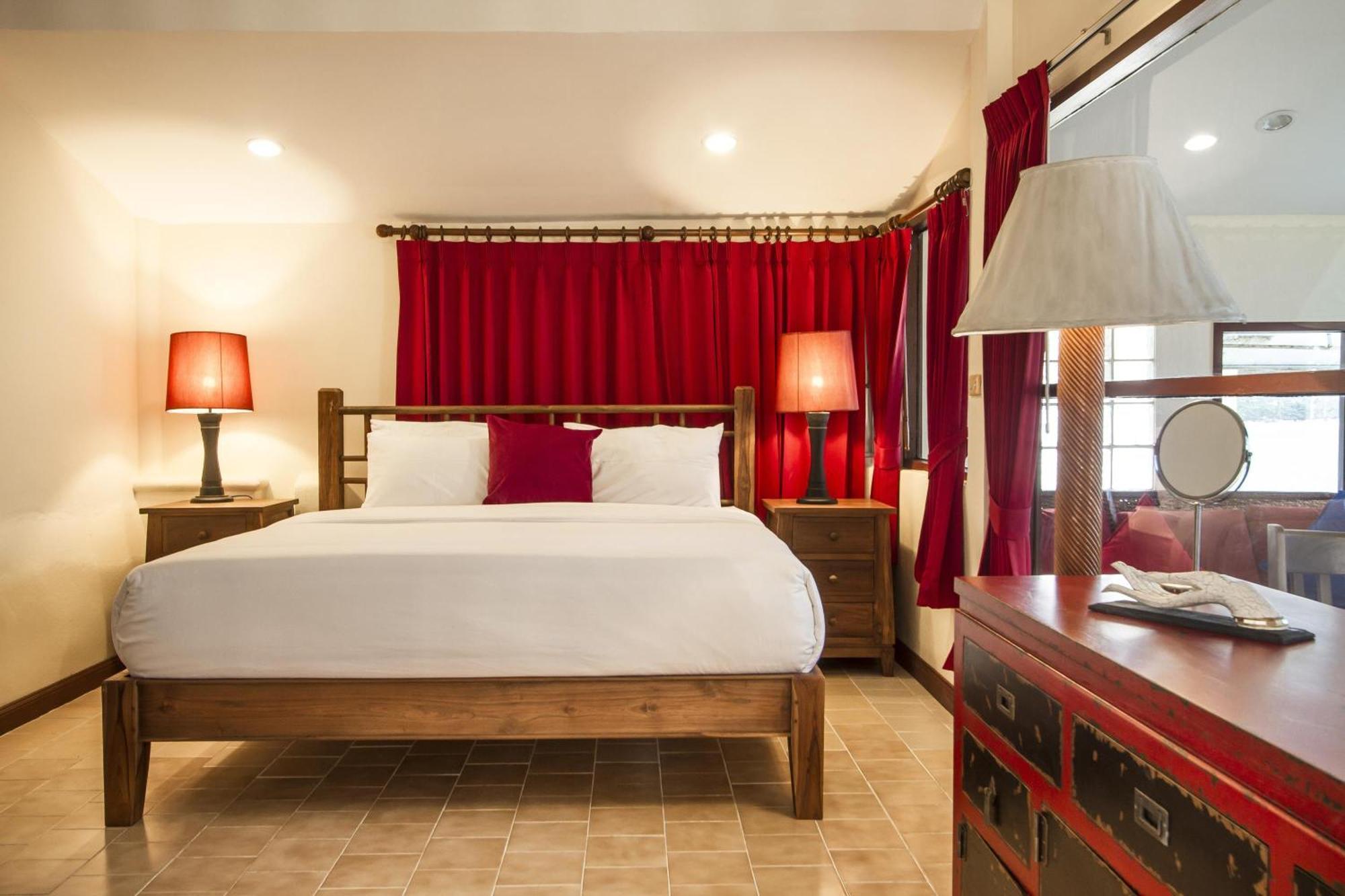 Boujis Boutique Resort Chaweng (Koh Samui)